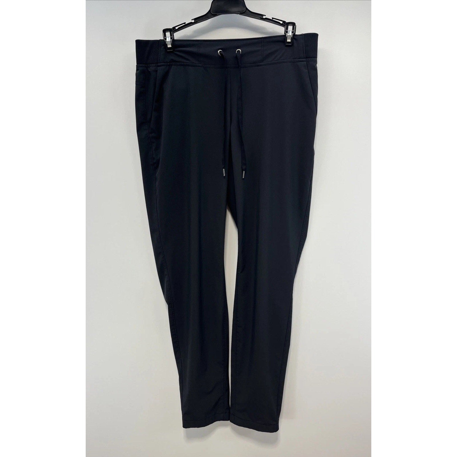 Athleta Midtown Ankle Pull-on Athletic Pants Black Lightweight Sz 10 T