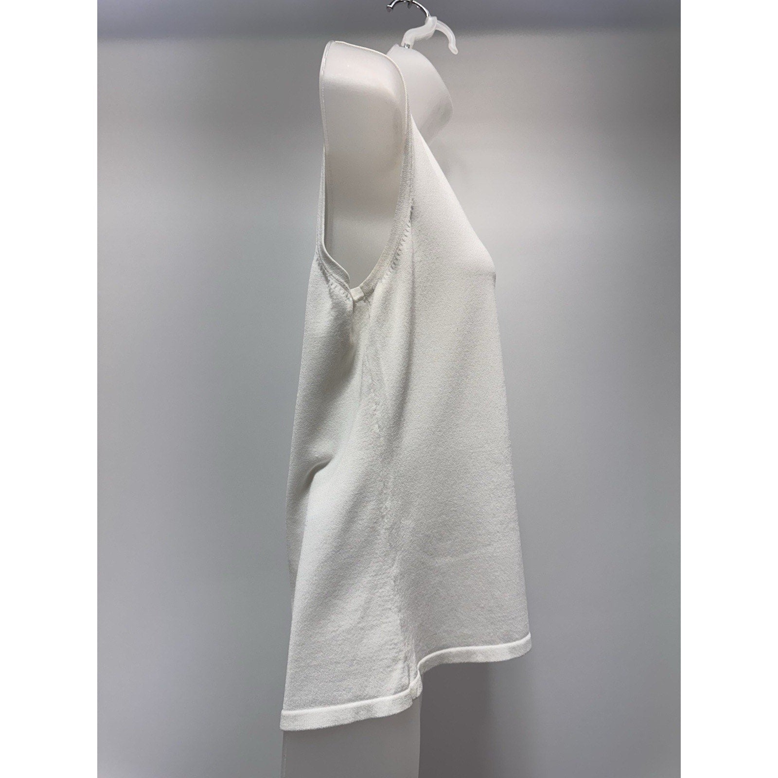 Calvin Klein White Rayon Shell Scoop Neck Sleeveless Pullover Women’s Size L