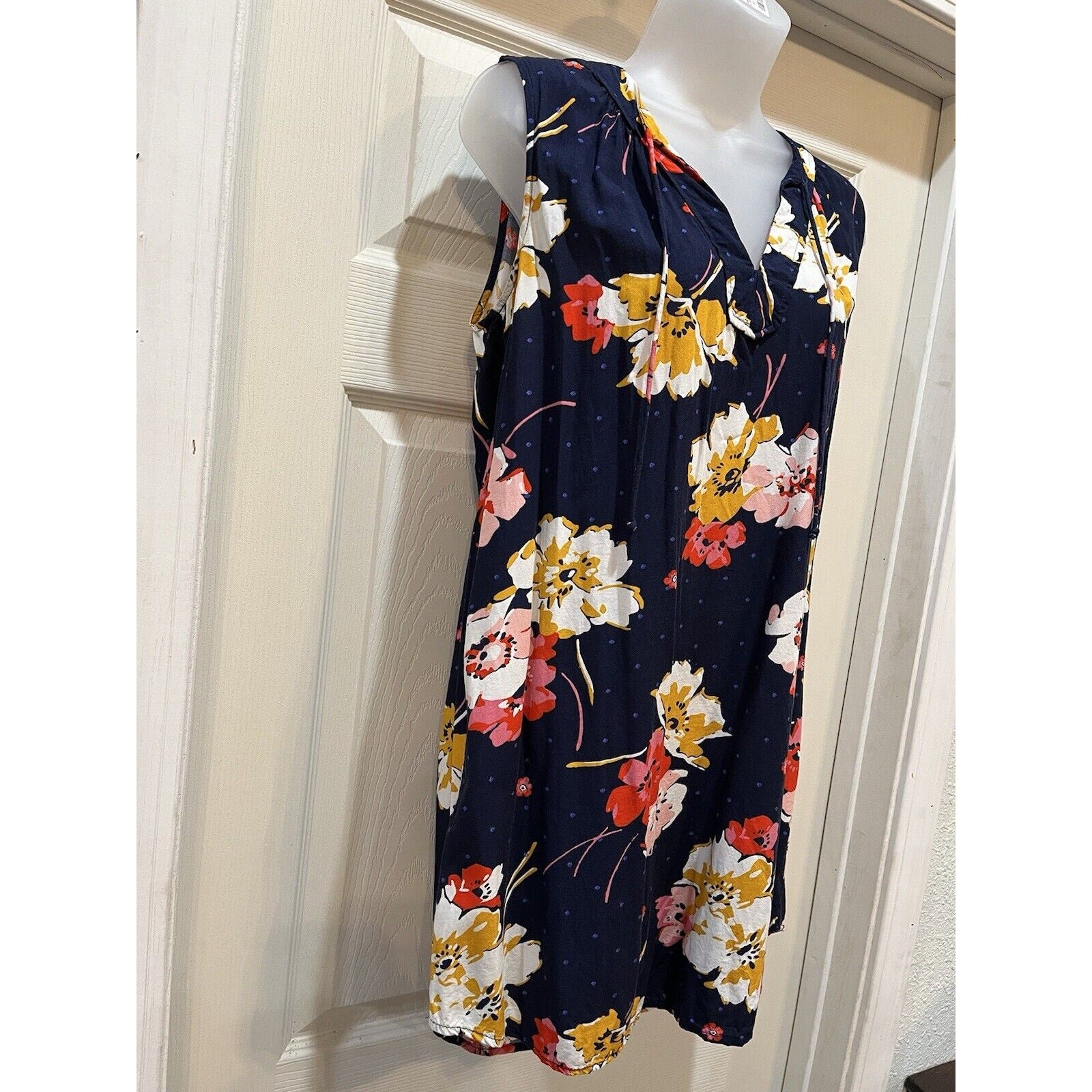 Old Navy Women's Dress Medium Blue Floral Sleeveless A-Line V-Neck Casual