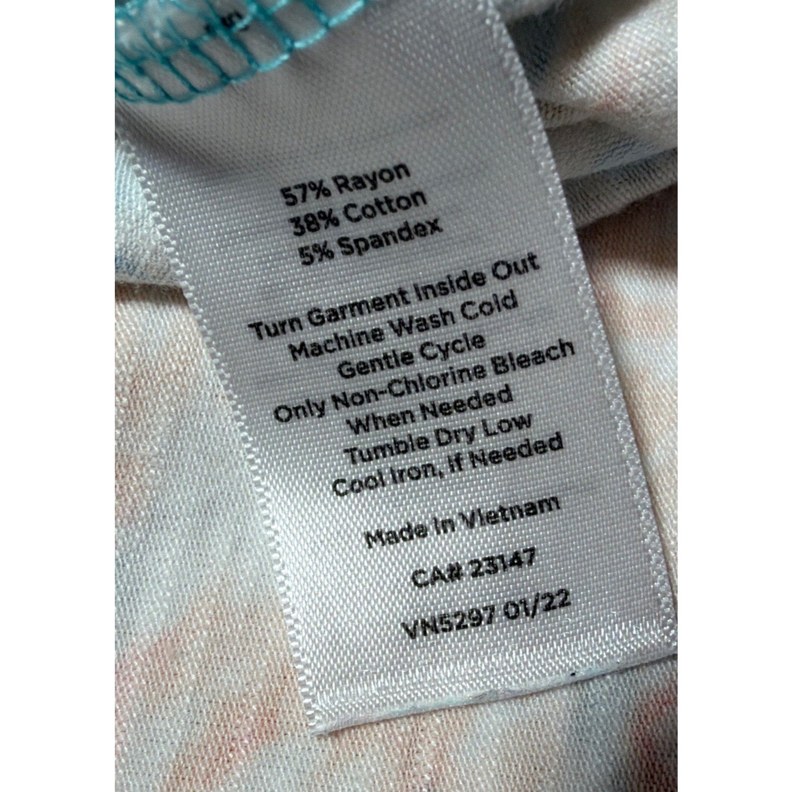 Ladies M Talbots 3/4 Sleeve Notch Neck Top Gather pull on sides Comfy Pastels