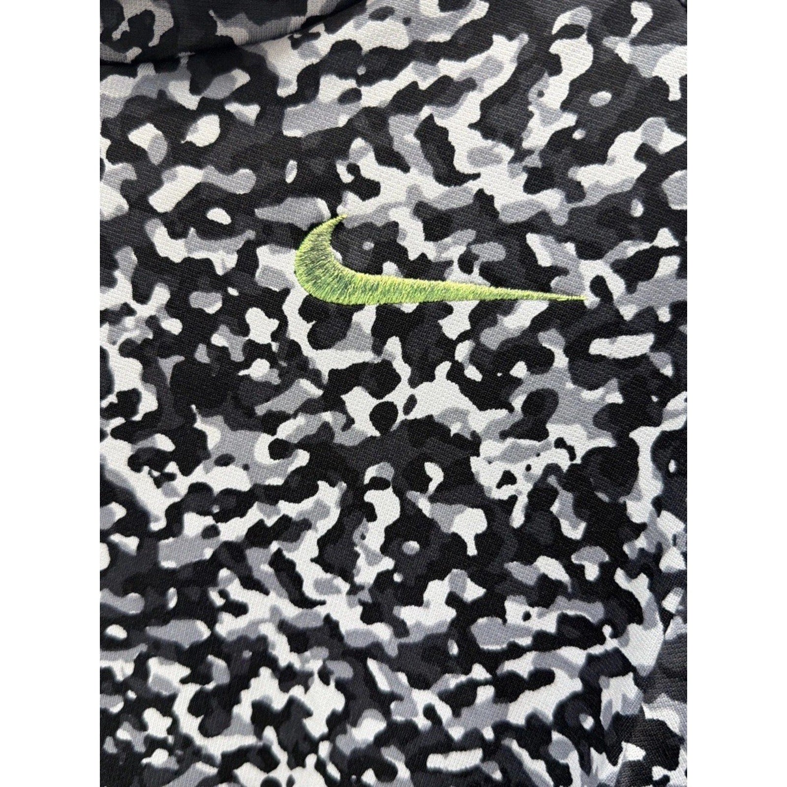 Nike Therma-Fit KO Splinter Camo Training Hoodie Size Large Womens