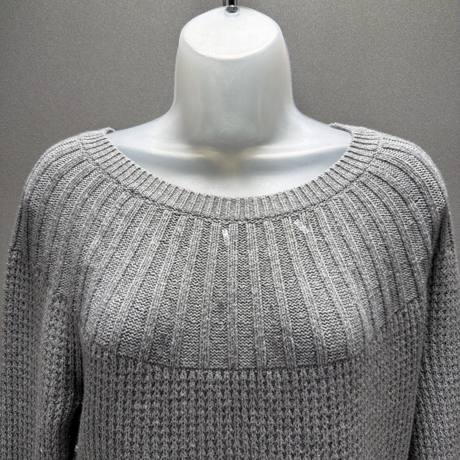 Banana Republic Yoke Waffle Knit Sweater Women's M Gray