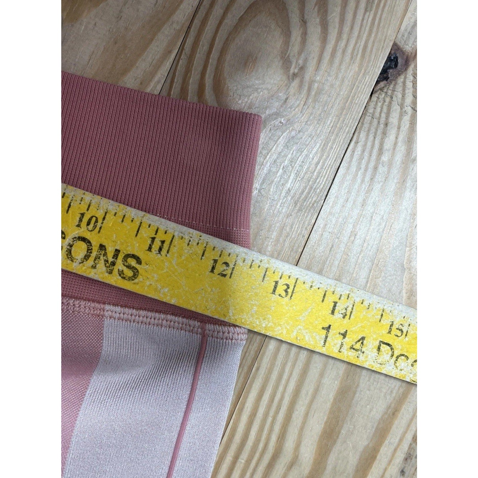 Lululemon Ebb to Train Leggings Tight Abstract Pink Salmon Color 25" Size 4