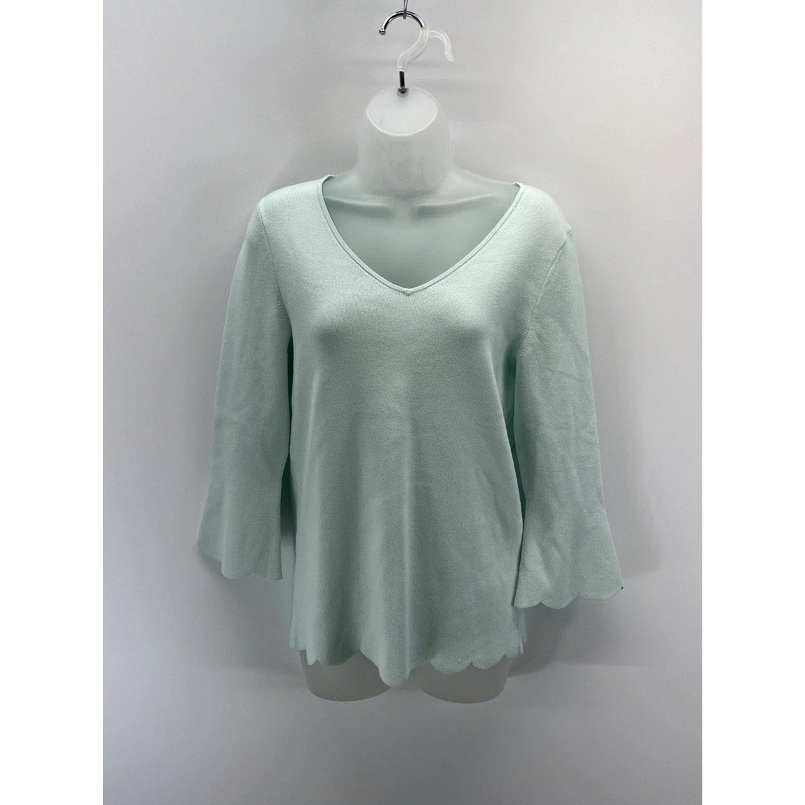 Talbots Women's V-Neck Sweater Size M Light Blue Scalloped Edge