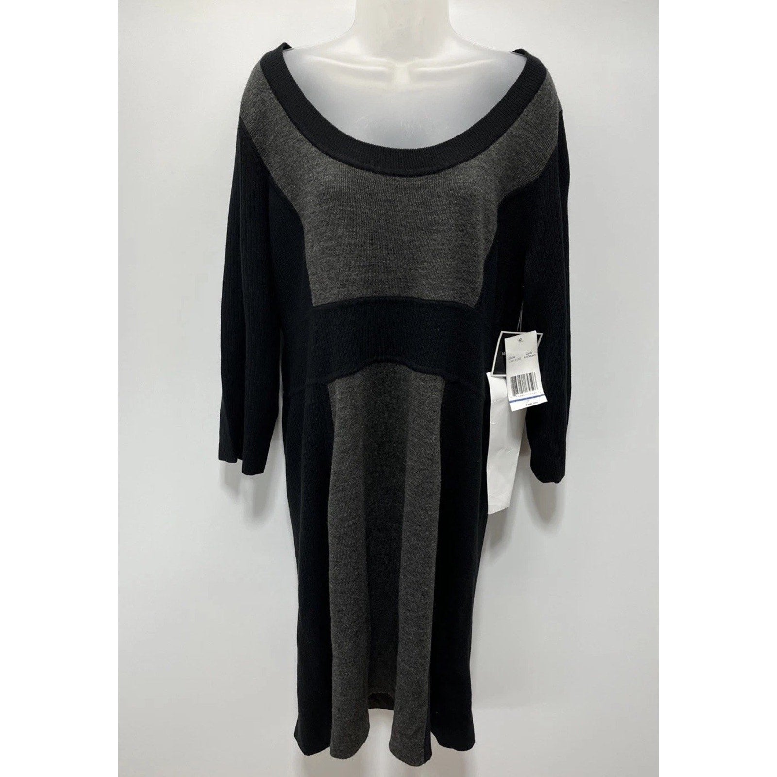Womens. Brand K studio. Black & Gray Sweater Dress Size XL . NWT.