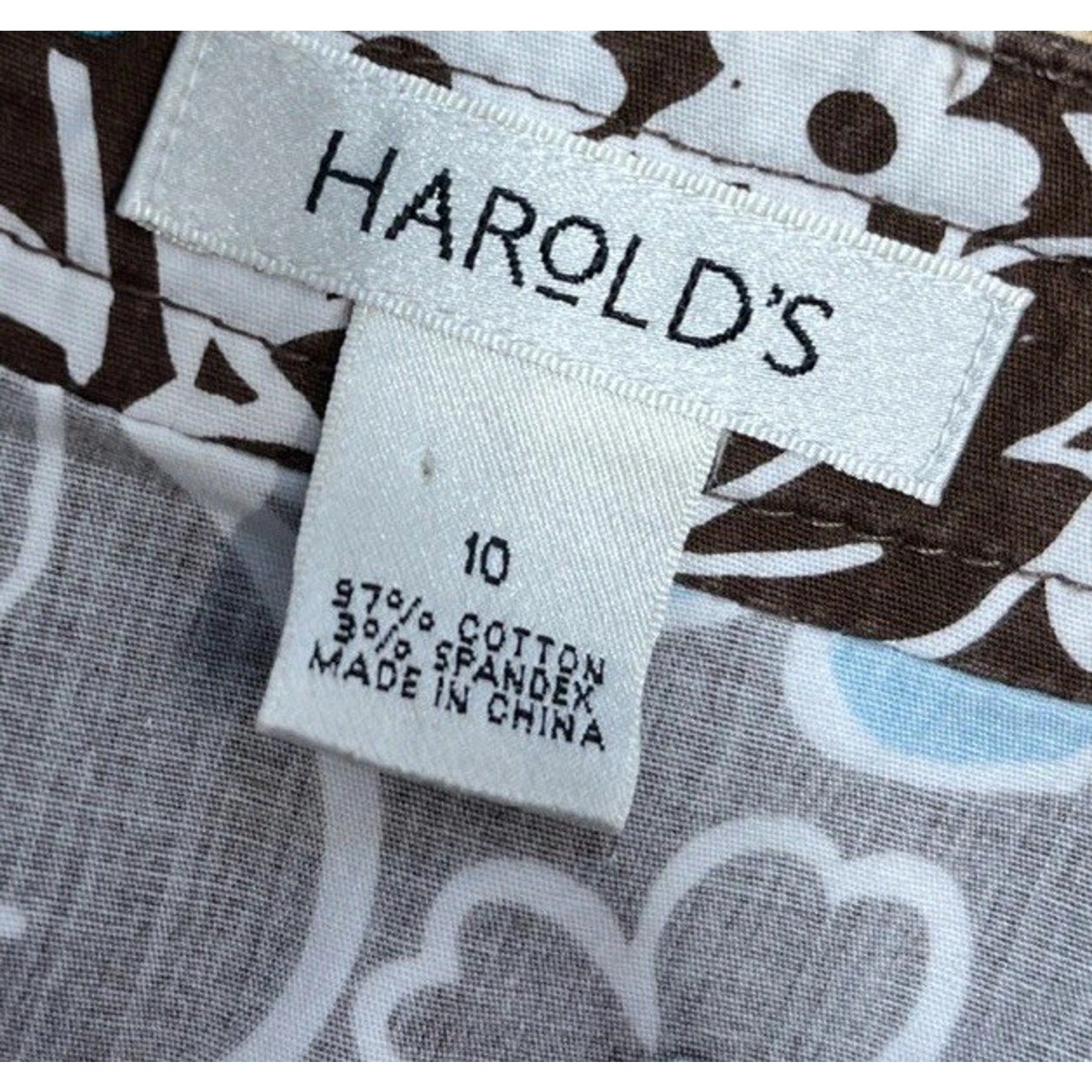 Harold’s Floral Zip Skort Size 10