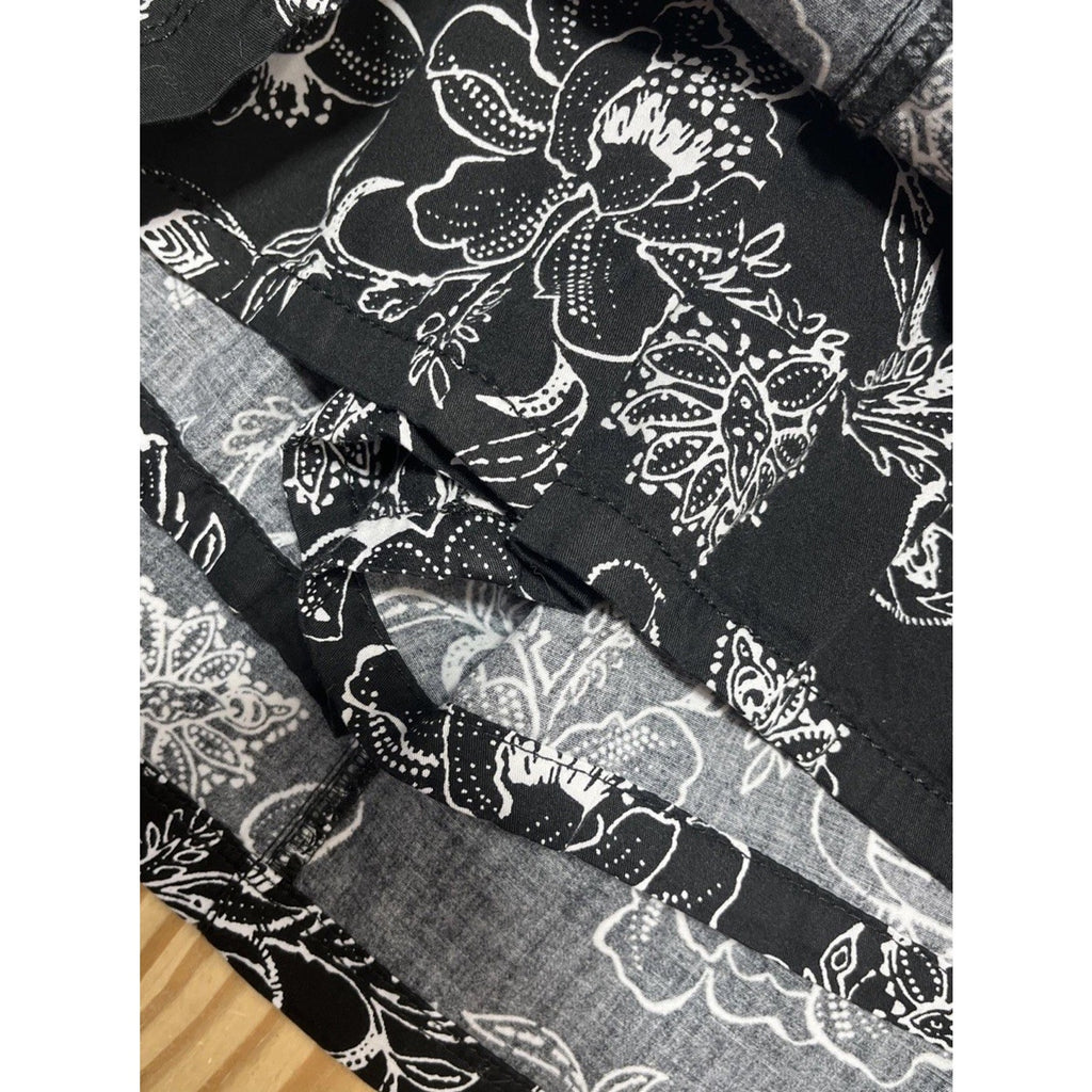 Skort Black White Flowers Shorts Skirt Combo Size 6 Croft & Barrow Women Floral