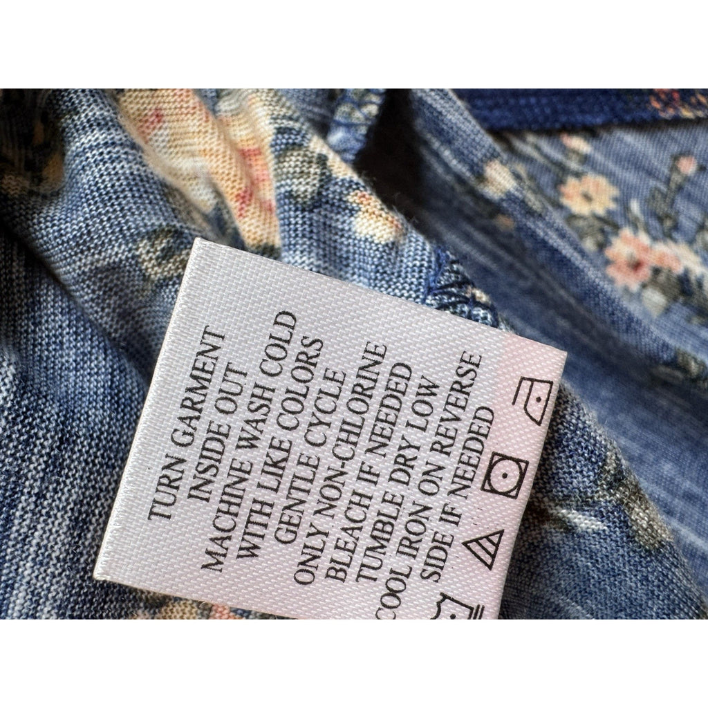 Crave Fame Almost Famous Womens Juniors Large Blue Floral Crop Lightweight Cover