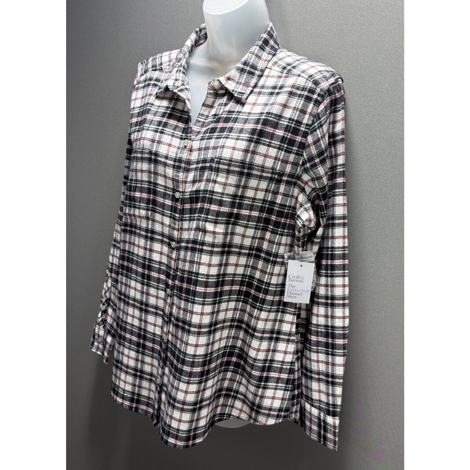 Croft & Barrow The Classic Shirt Extra Soft Flannel Womens M Plaid Button Up NWT