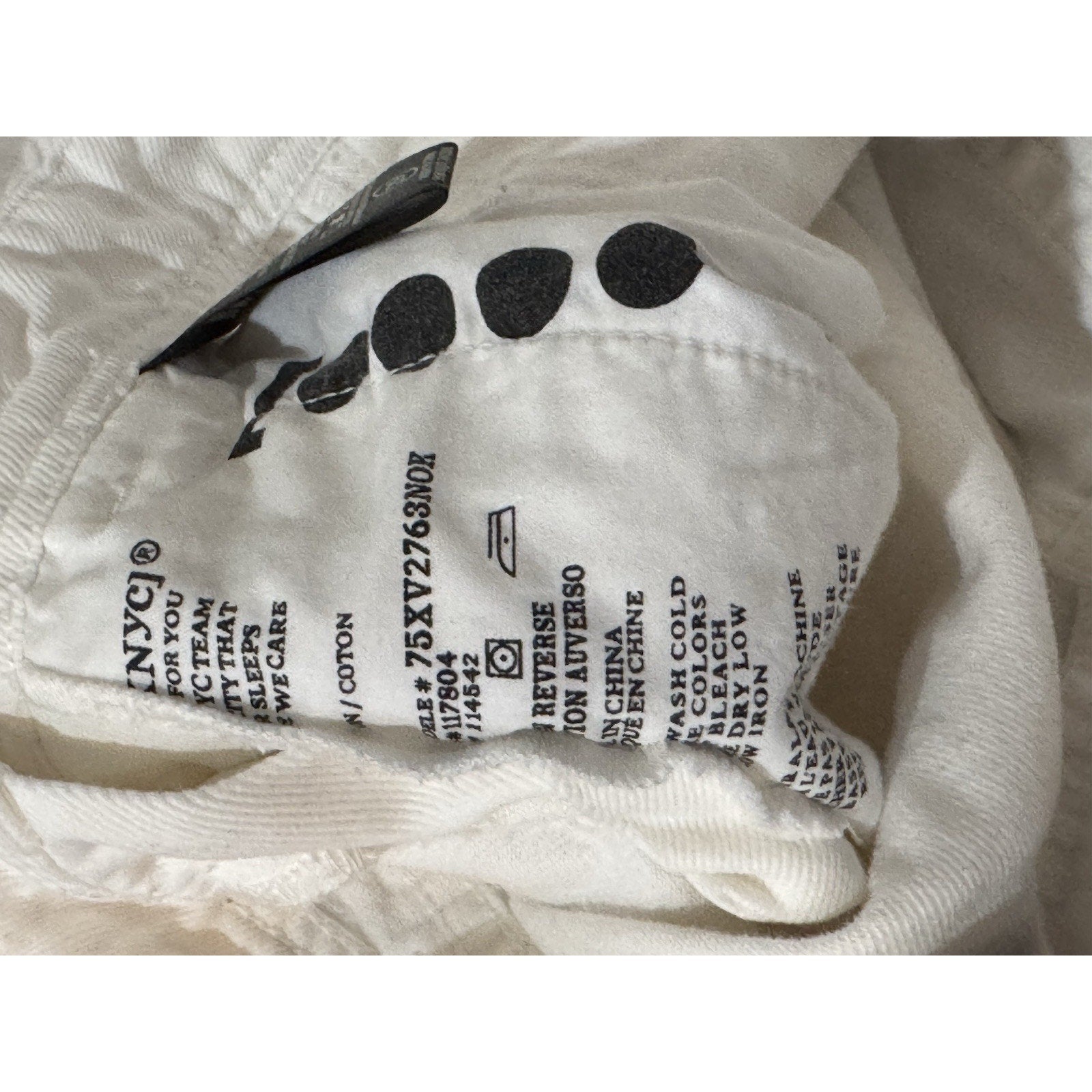 BLANK NYC Women's Size 29 White Jean Overalls