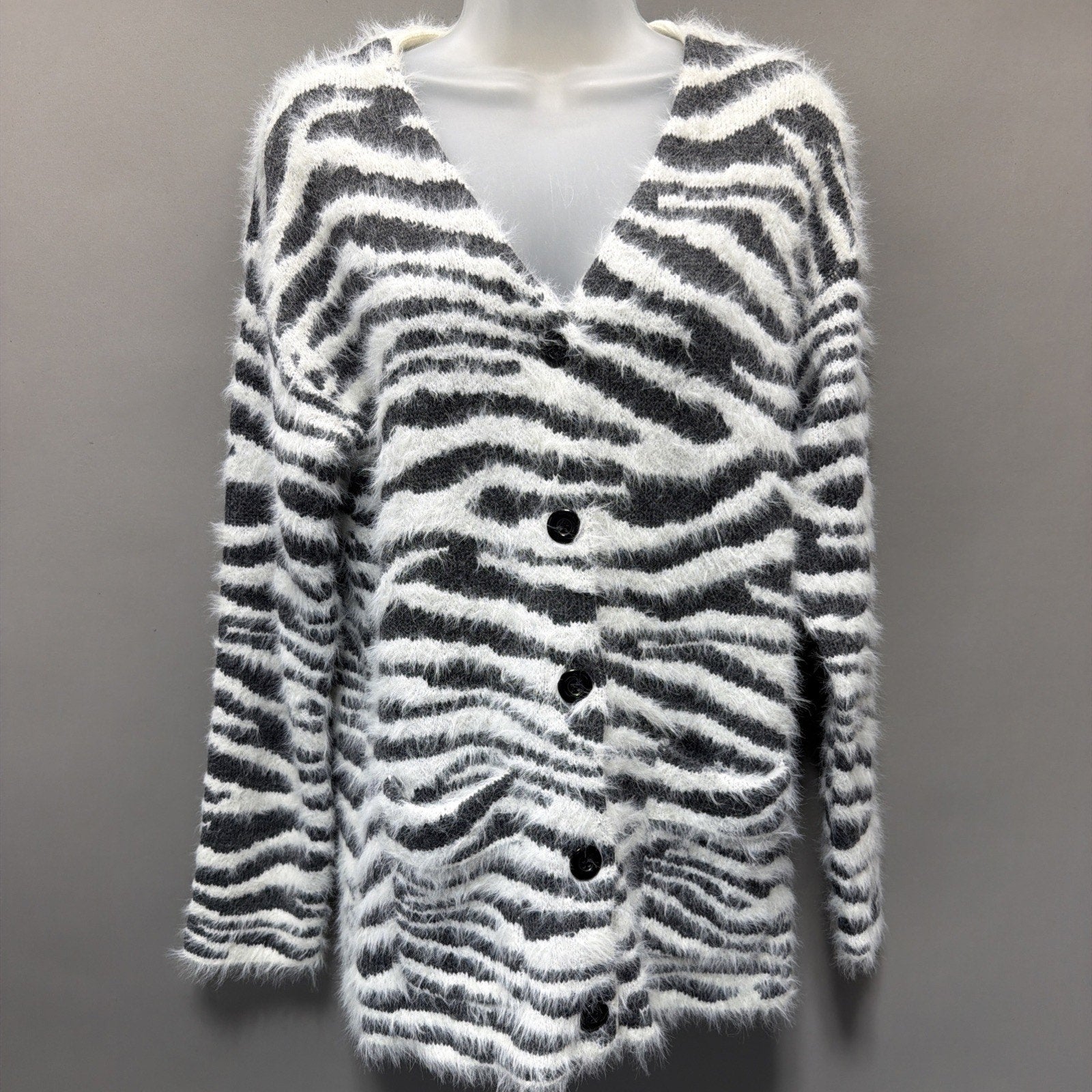 KAYLA ARMOIRE Women's Soft, Open Front Midi Cardigan Pockets Zebra Print M/L