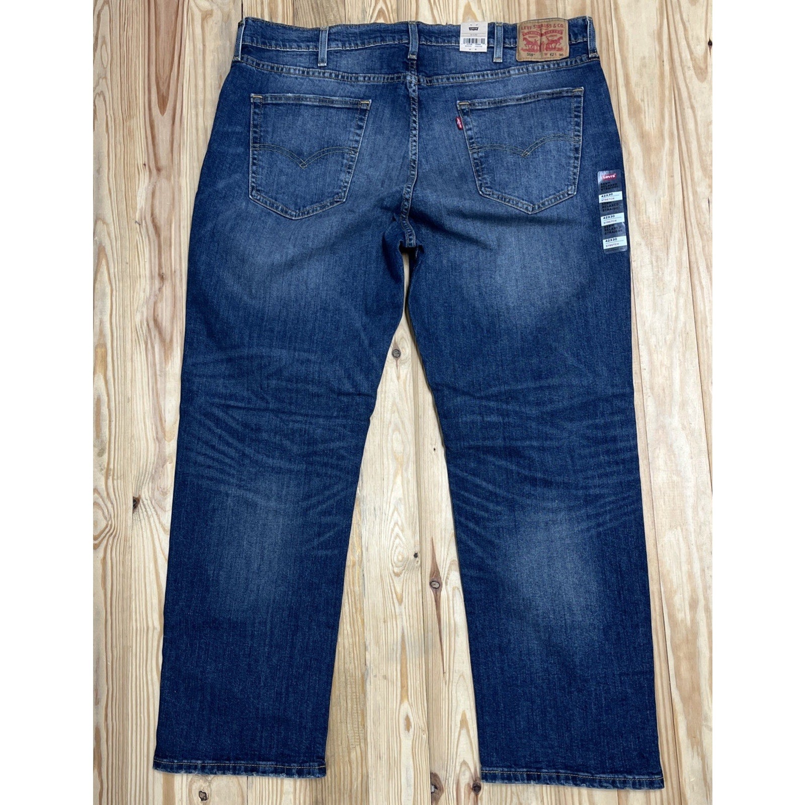 NWT Levi's Men's 559 Relaxed Fit Straight Jeans 42x30