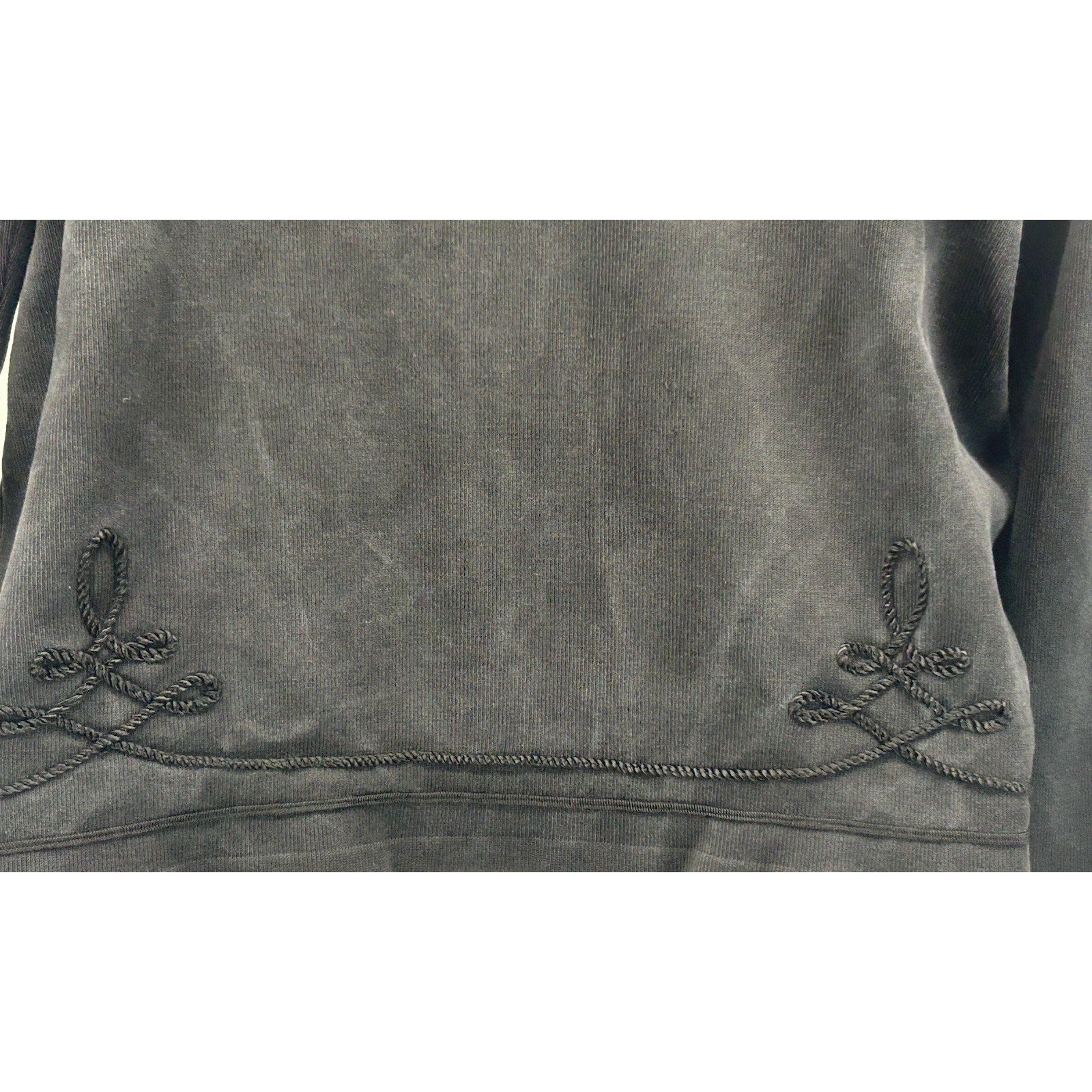Women's TALBOTS Black 78% Silk Embroidered Long Sleeve Blouse Size Large.