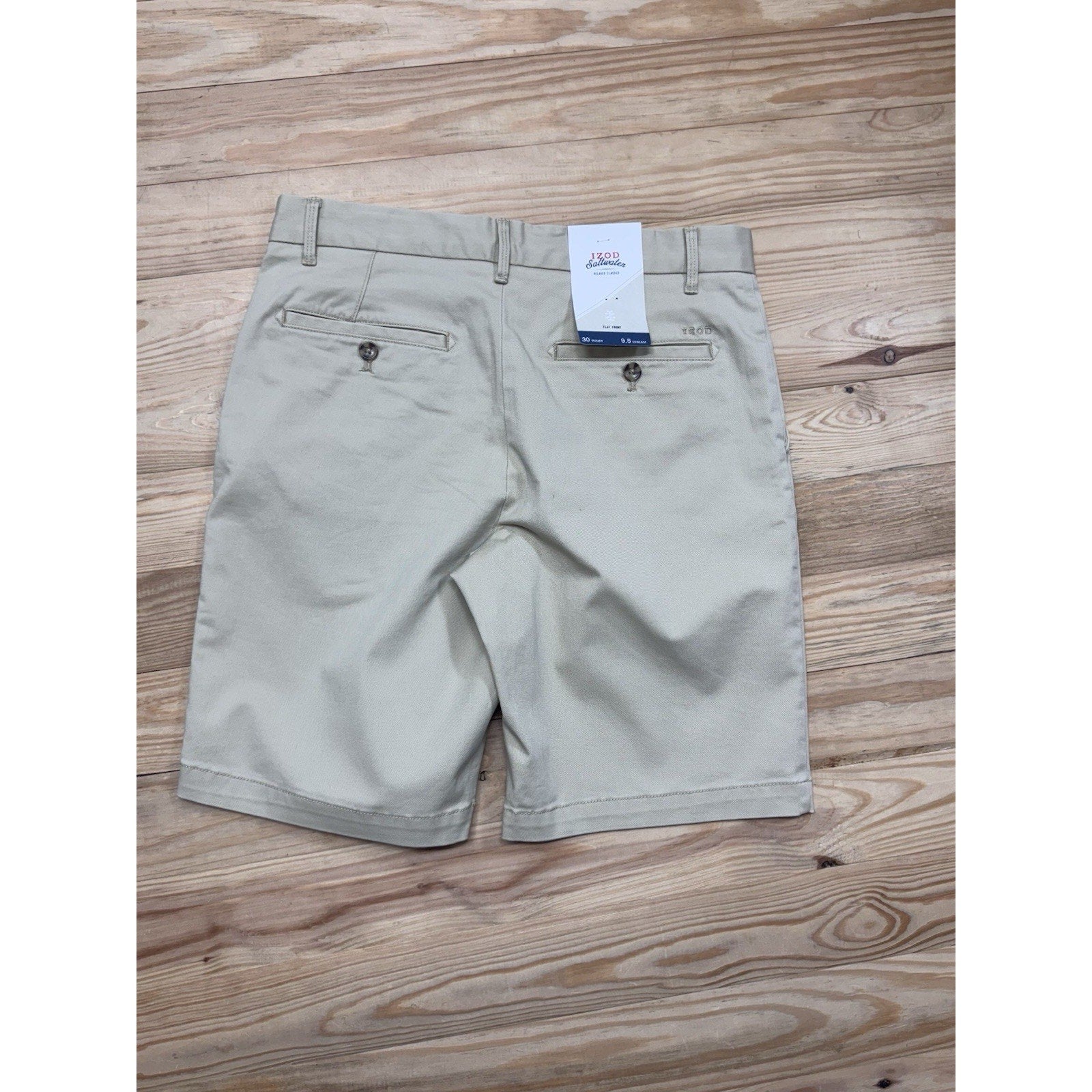 IZOD Saltwater Shorts Stretch Flat Front Relaxed 9.5 Inseam Tan Khaki Men’s 30