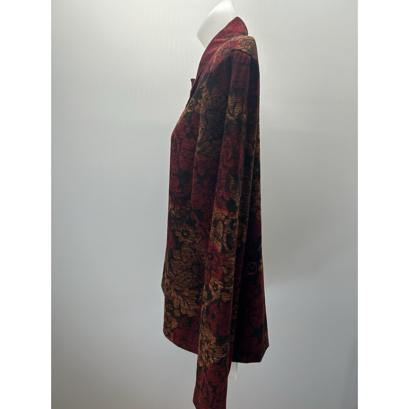 Briggs New York Petite Red Floral Tapestry Blazer Jacket Size Large.