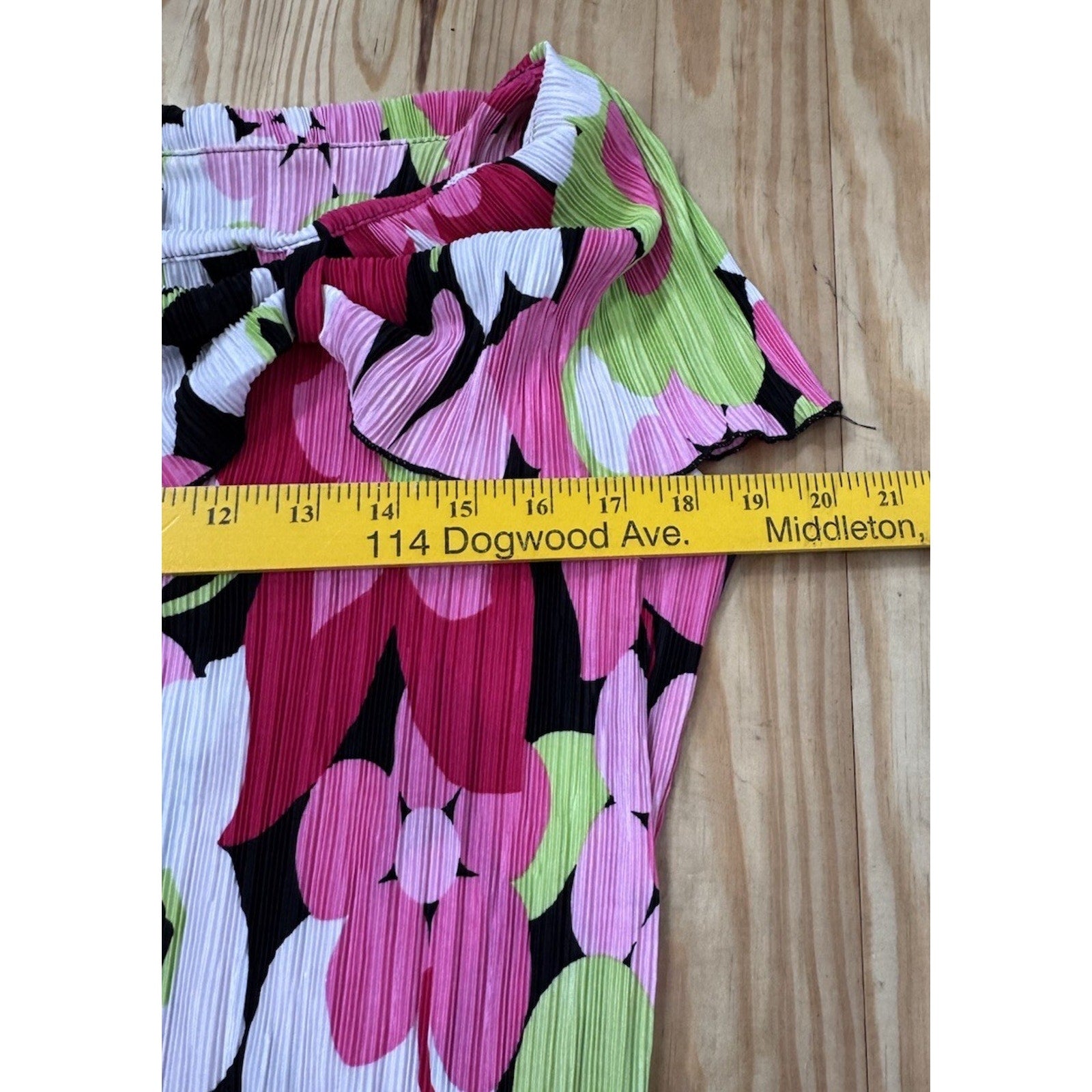 CDW Creative Design Works Inc. Top Blouse Pink Tones Flowers Womens Size Large