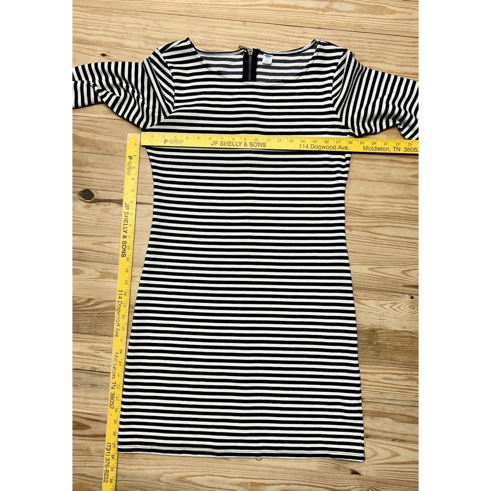 Old Navy Womens Knit Dress Medium Black/White Striped Long Sleeve Zip In Back.