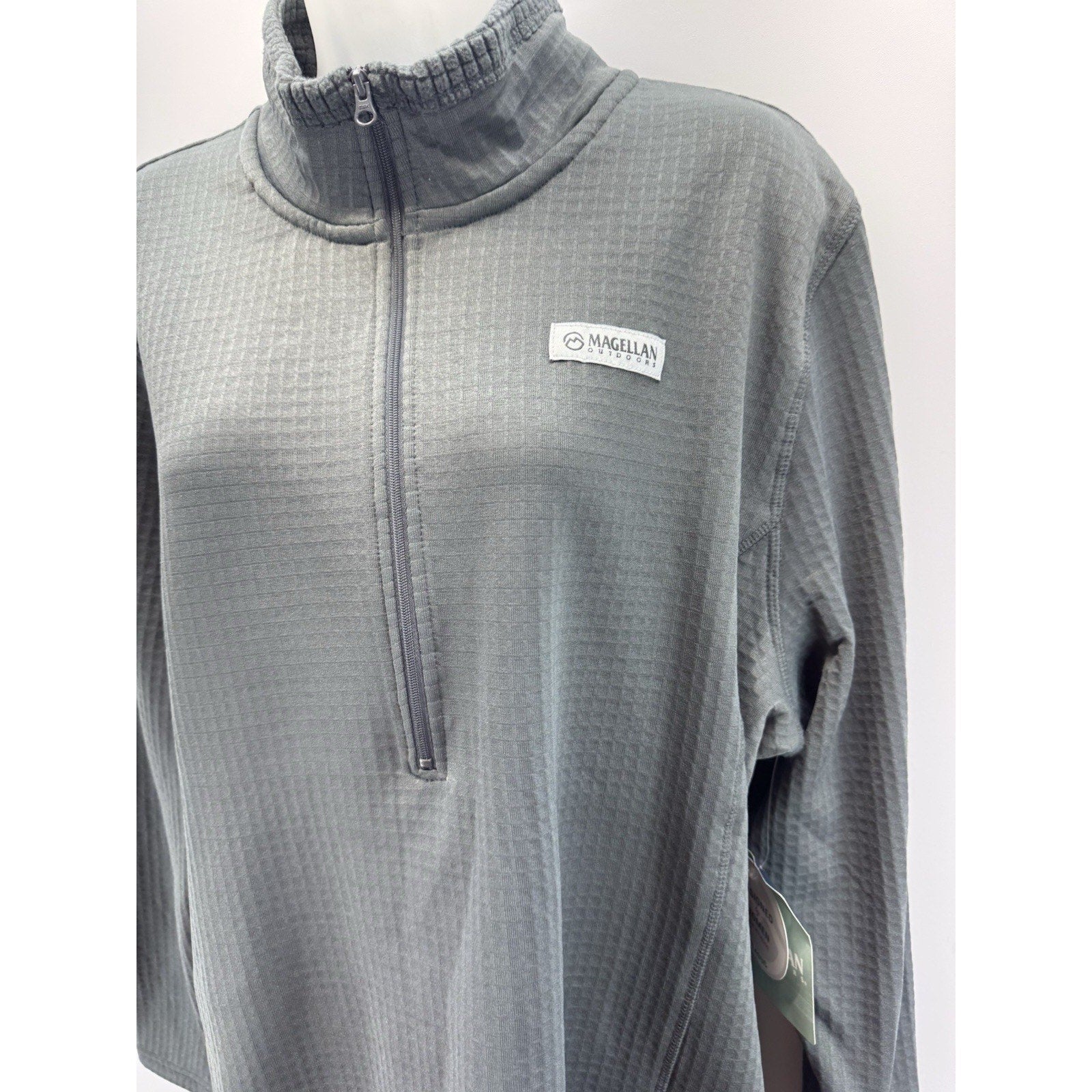 Magellan 1/4 Zip Pullover Women's Size 2XL Classic Fit Gray Outdoor Athletic NWT