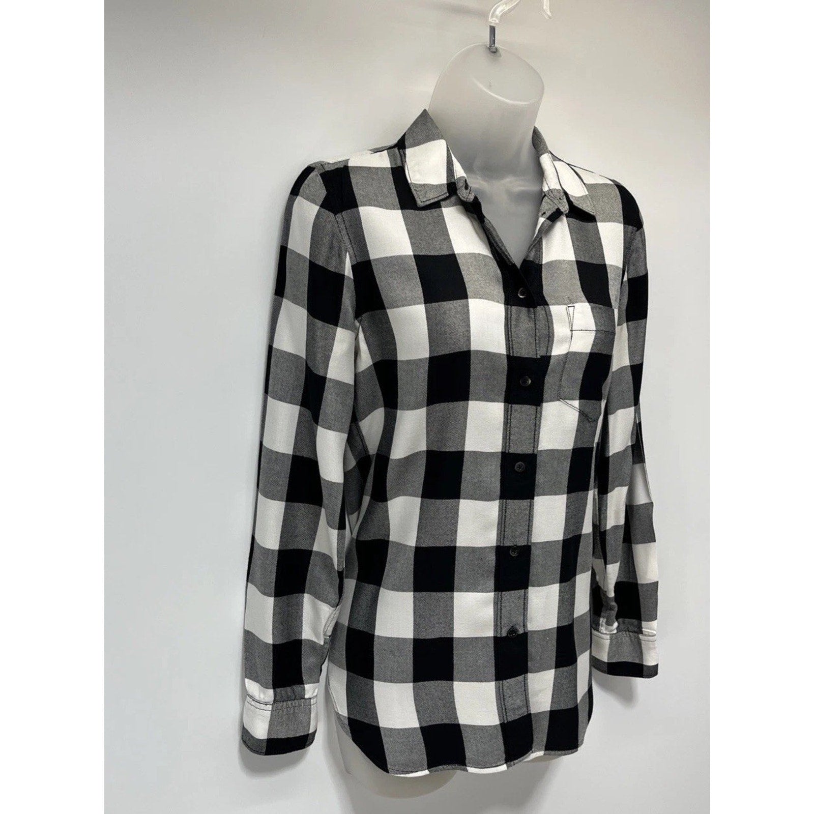 Madewell Women's Button Down Plaid Shirt Size XS Black /White Slim Fit