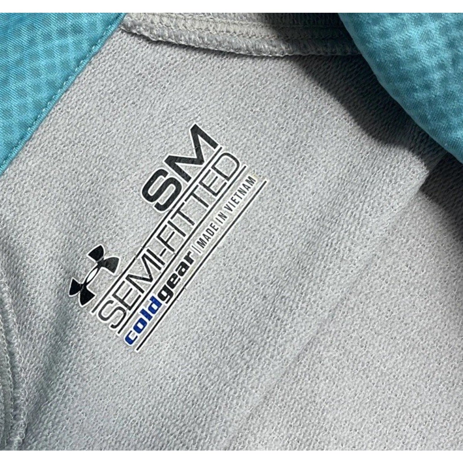 Under Armour Coldgear Shirt Womens Small 1/2 Zip Semi Fitted Minnesota West Gray