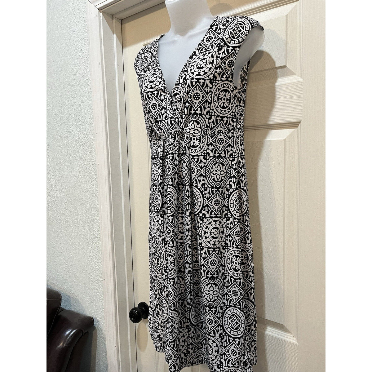 Merona Black Cream Geometric Print Mid Length Cap Sleeve Dress Women's Size Smal