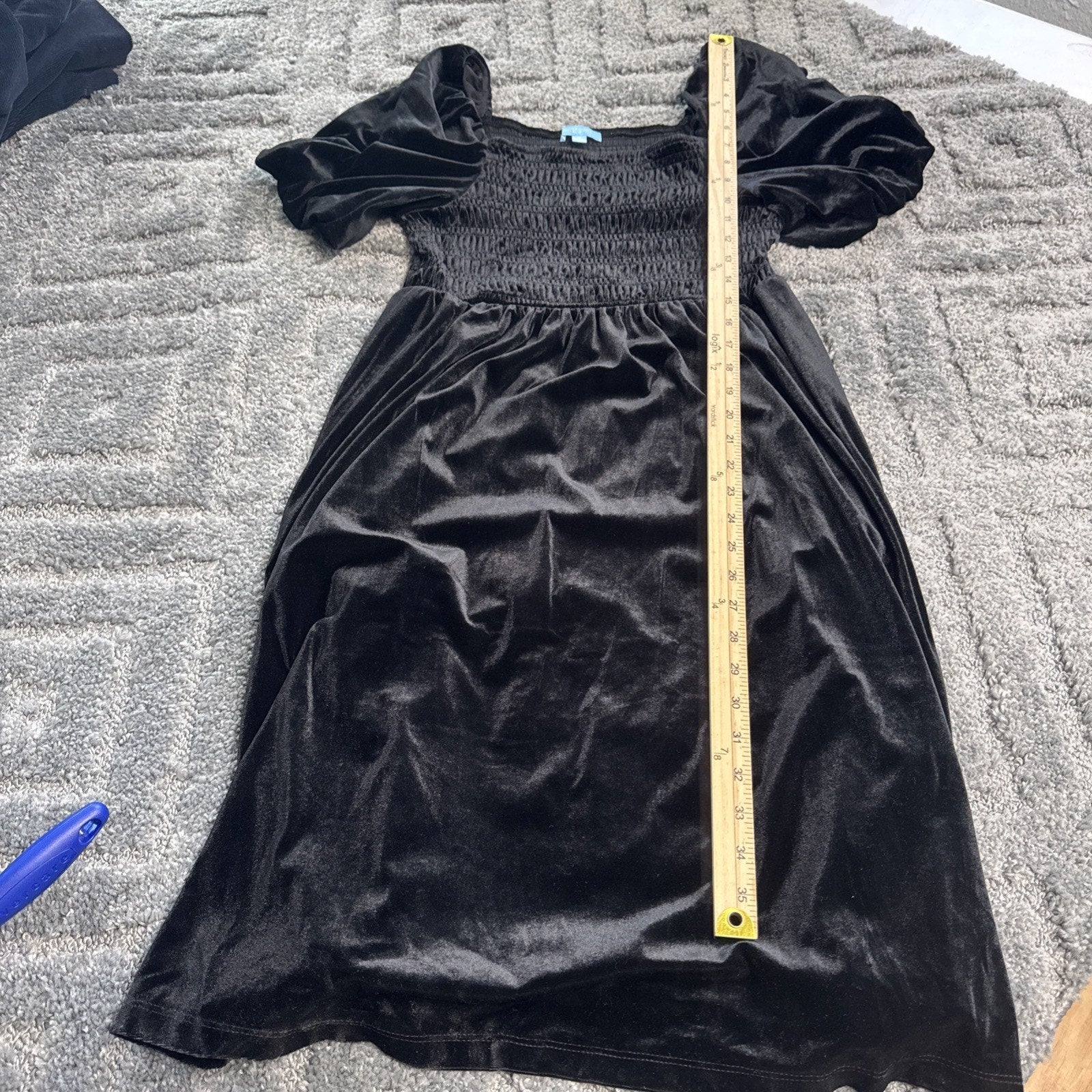 Draper James Dress Women’s M Black Velvet Smocked Skater Babydoll Holiday Party