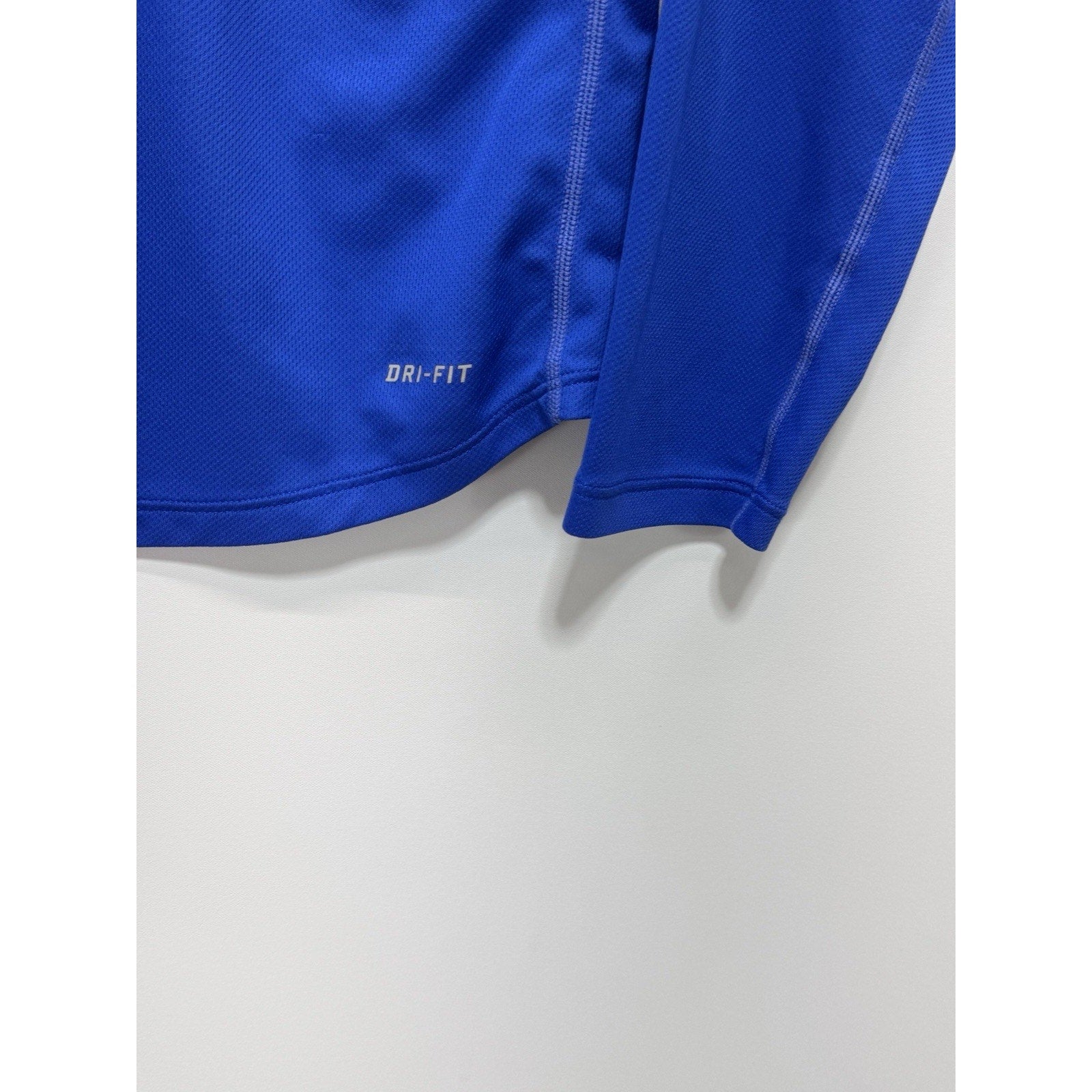 Nike Mens Sweater Small Blue Pullover 1/4 Zip High Neck Fleece Lined Therma Fit