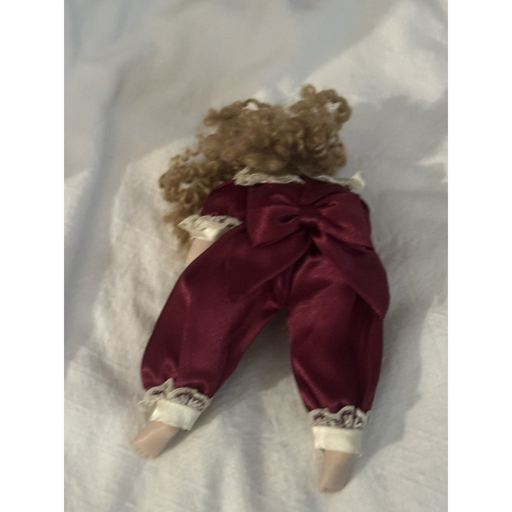 Ashton-Drake Gallery Kathy Hippensteel Porcelain Rock-a-Bye&Good Night Doll 7”
