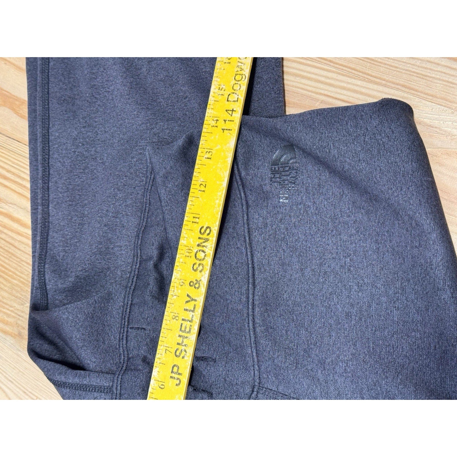 The North Face Dark Gray Athletic Elastic Waist No Drawstring Women’s Size Small