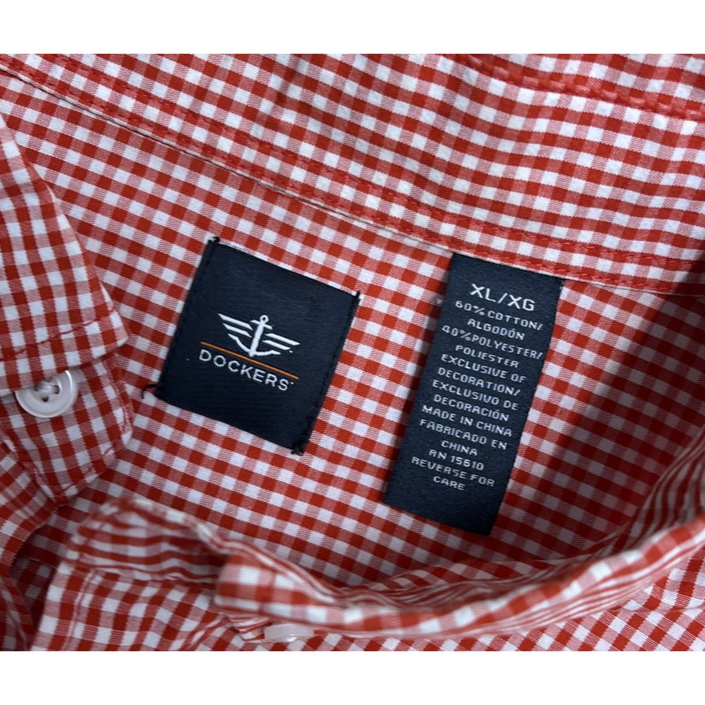 Dockers Shirt Mens XL Red White Gingham Long Sleeve Collared Button Up Pocket