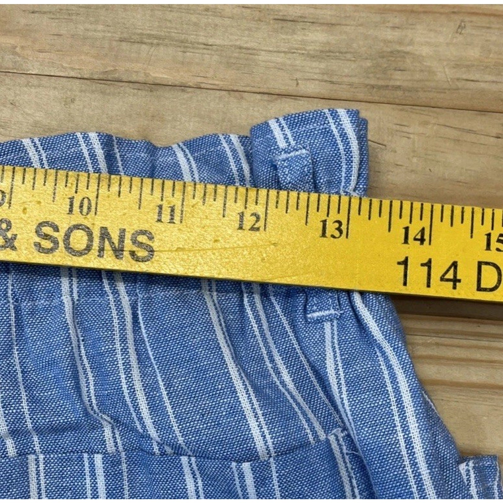 NWT SO Juniors Blue and White Stripped Linen/Rayon Shorts Elastic Waist Size M