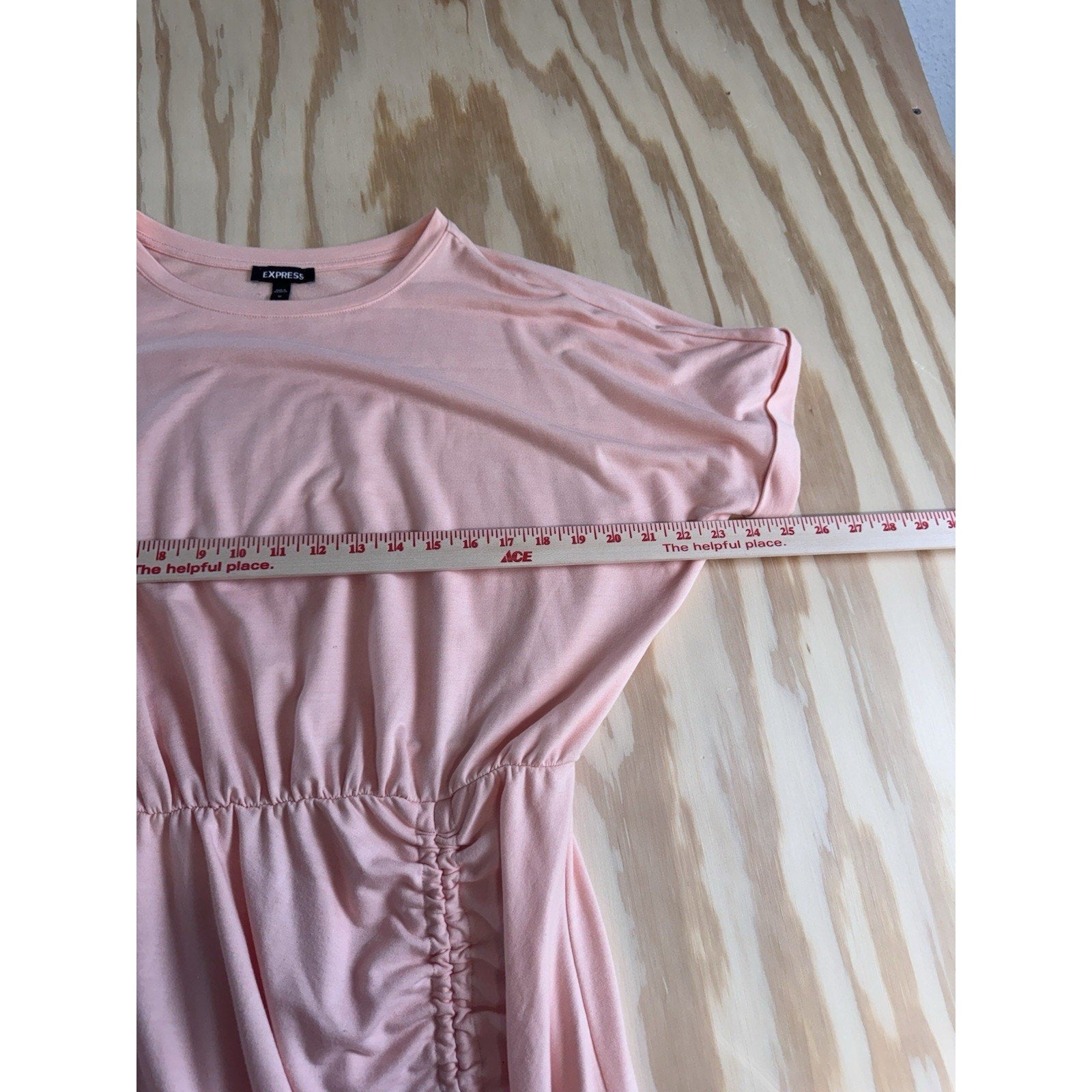 EXPRESS Medium Peach Ruched Mini Dress Elastic Waist Casual Stretch Vacation