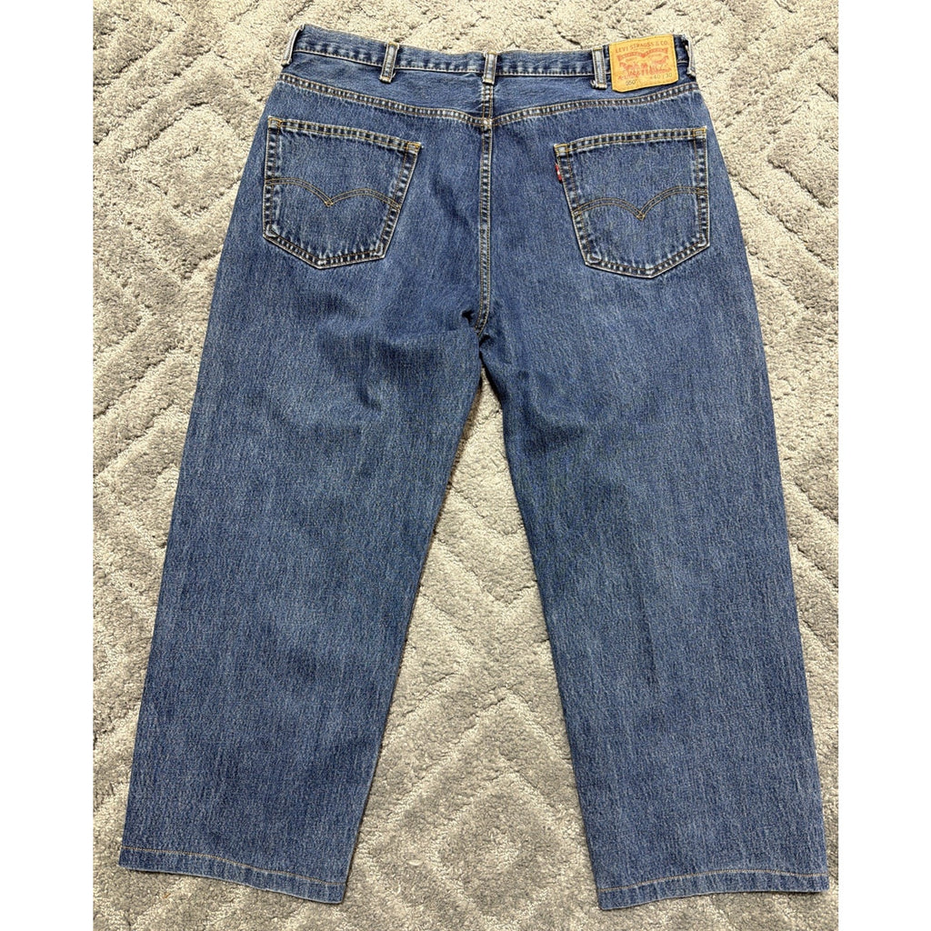 Levi's 550 Men's Size 40x26 Hemmed Blue Denim Relaxed Fit Straight Jeans