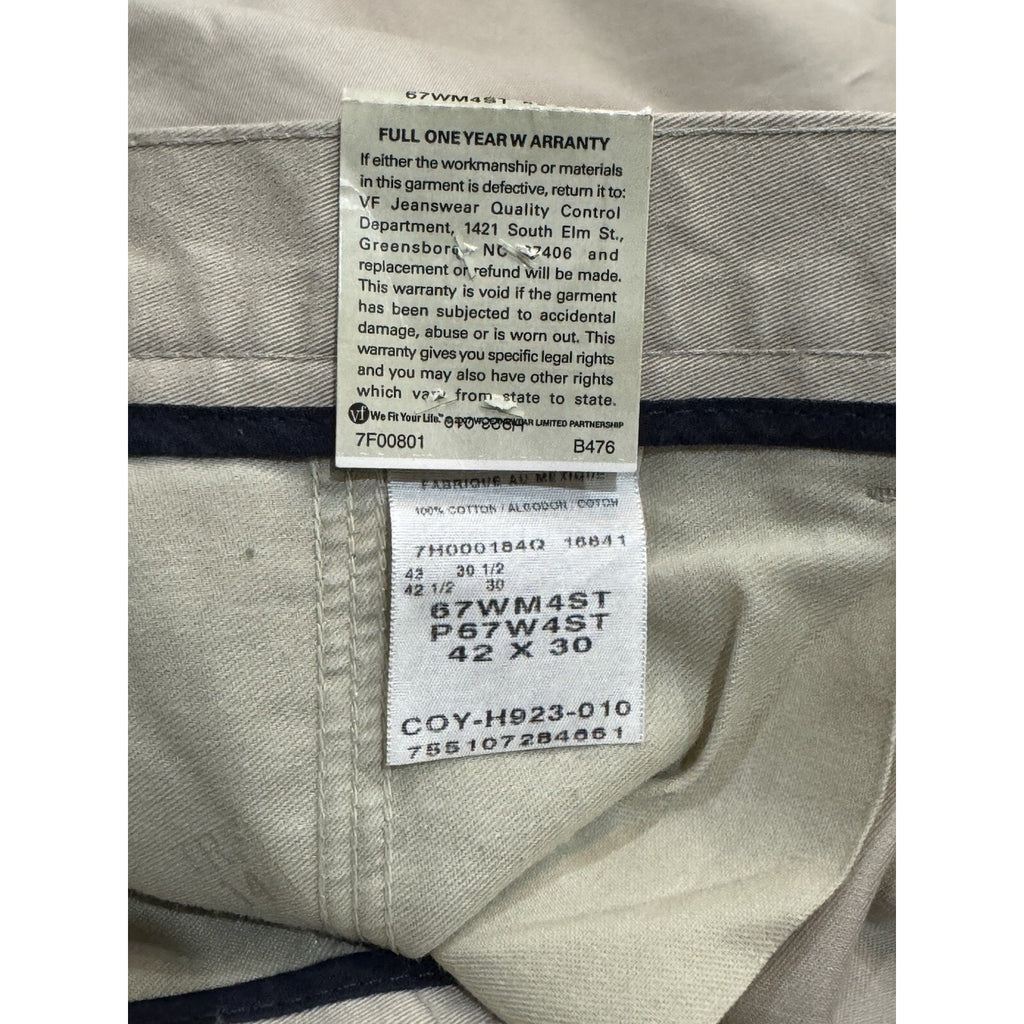 Wrangler Hero Pleated Khakis Wrinkle Free Mens 42 x 30 Beige Super Soft