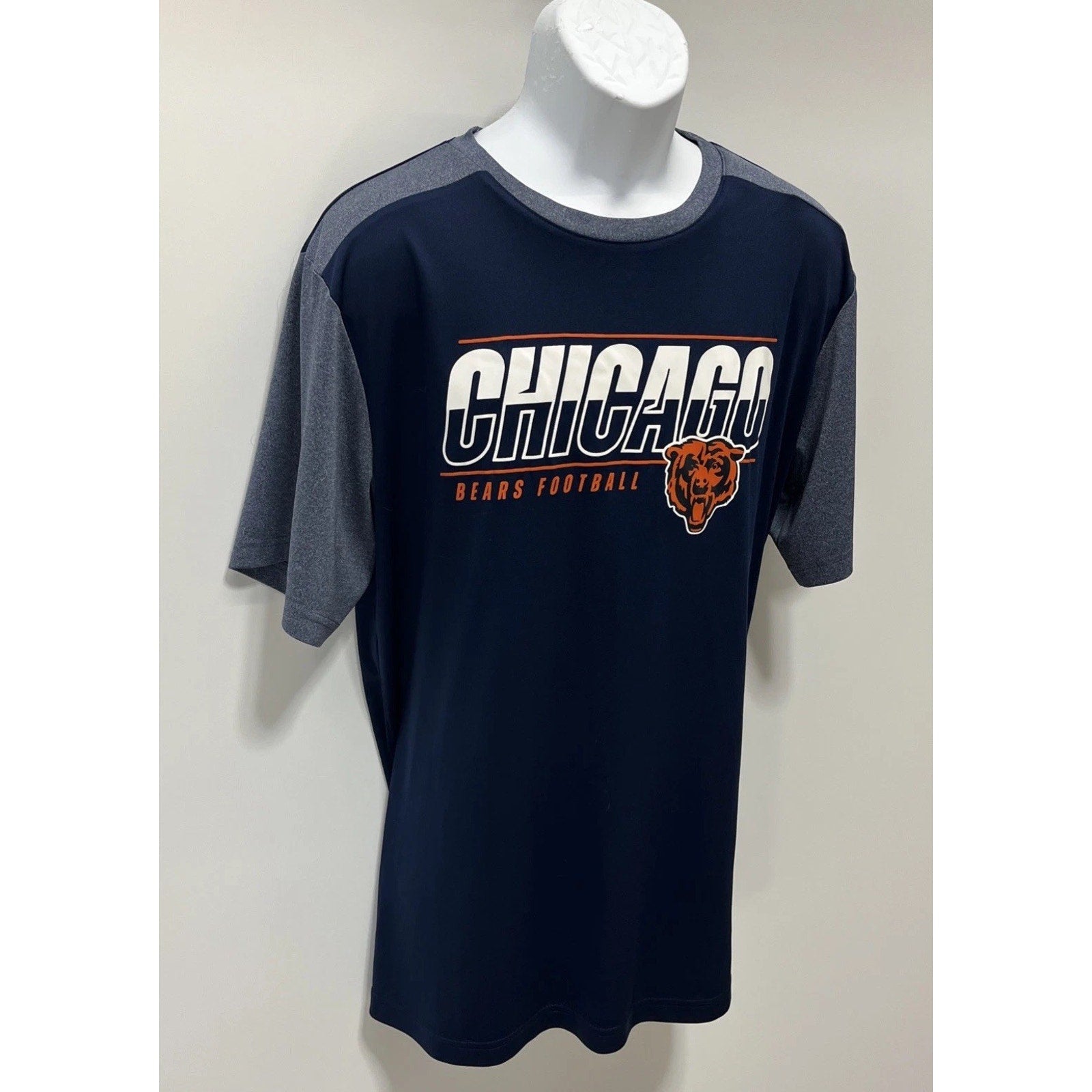 Chicago Bears NFL Football Logo Team Apparel Blue Athletic T-Shirt Men’s Size XL