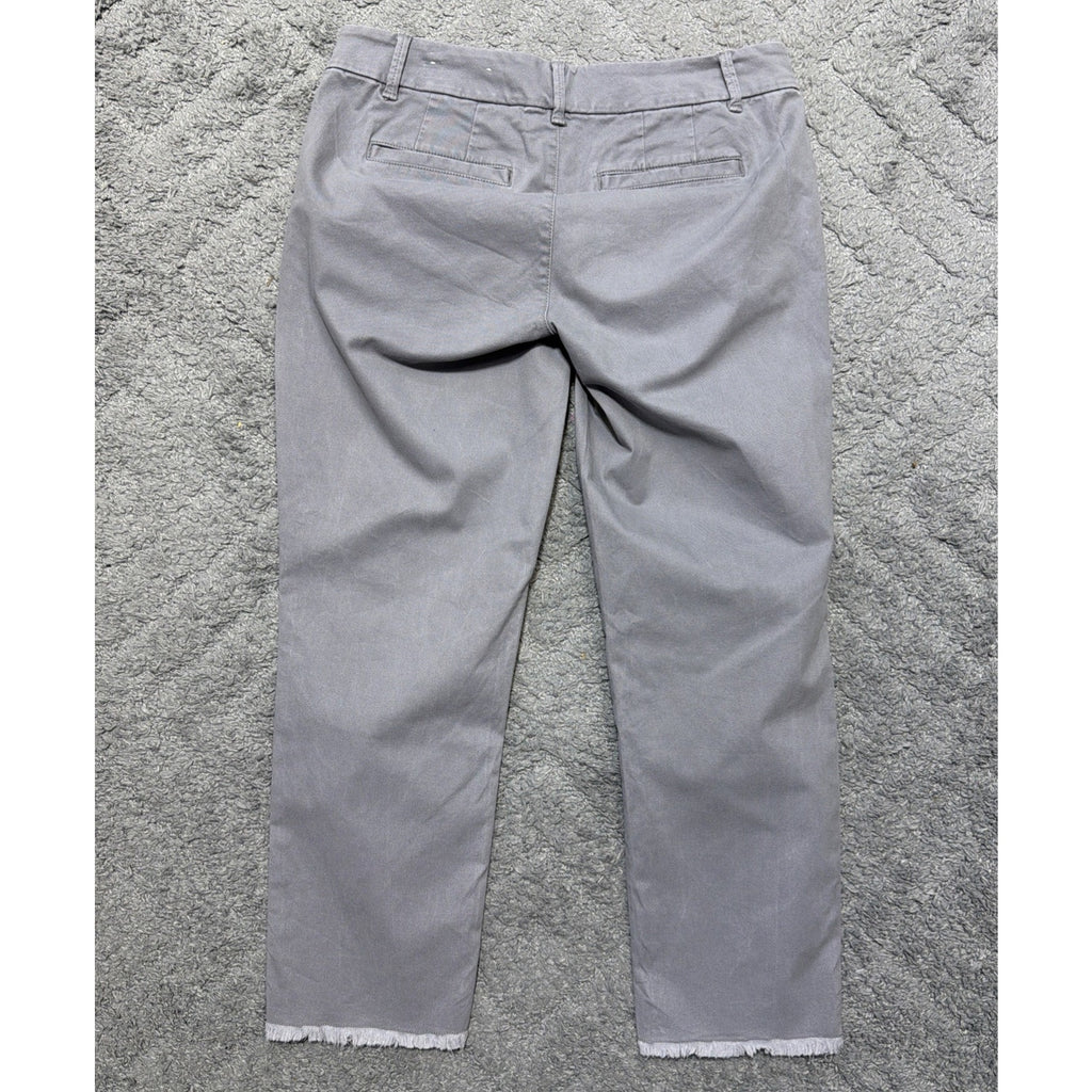 Loft Women's Mid Rise Girlfriend Chino Pants in Gray Raw Hem size 6 33x26