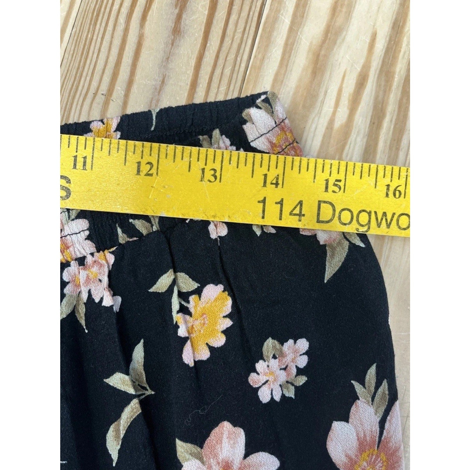 NWT American Eagle Floral Drawstring Flutter Shorts Size Large