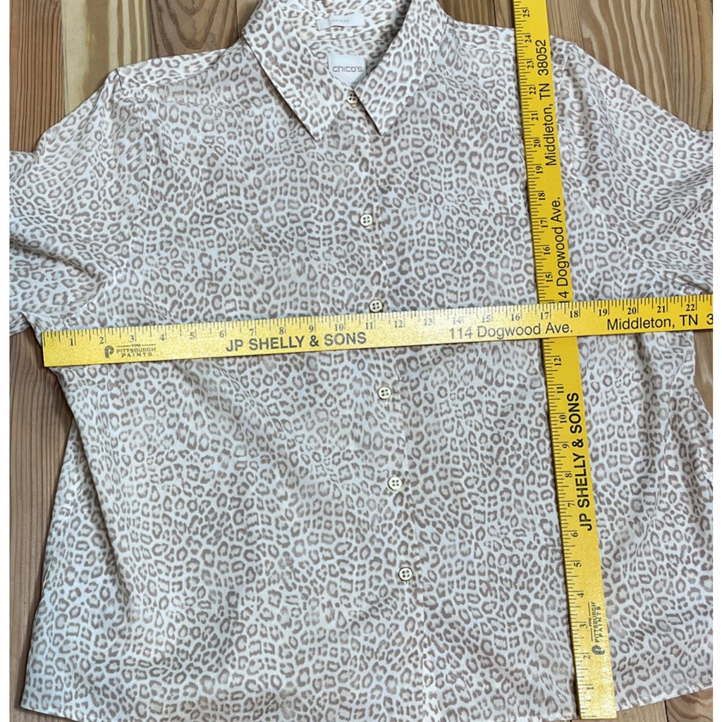 CHICOS Shirt Women's Size 3P Button Up Blouse Top Cheetah Print No Iron