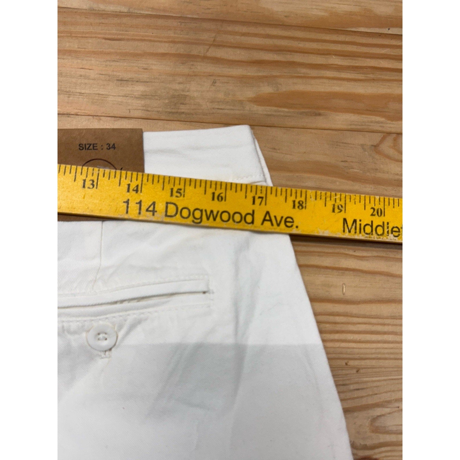 Redwood Creek Shorts Men's Size 34 Ivory 100% Cotton Slash Pockets Flat Front