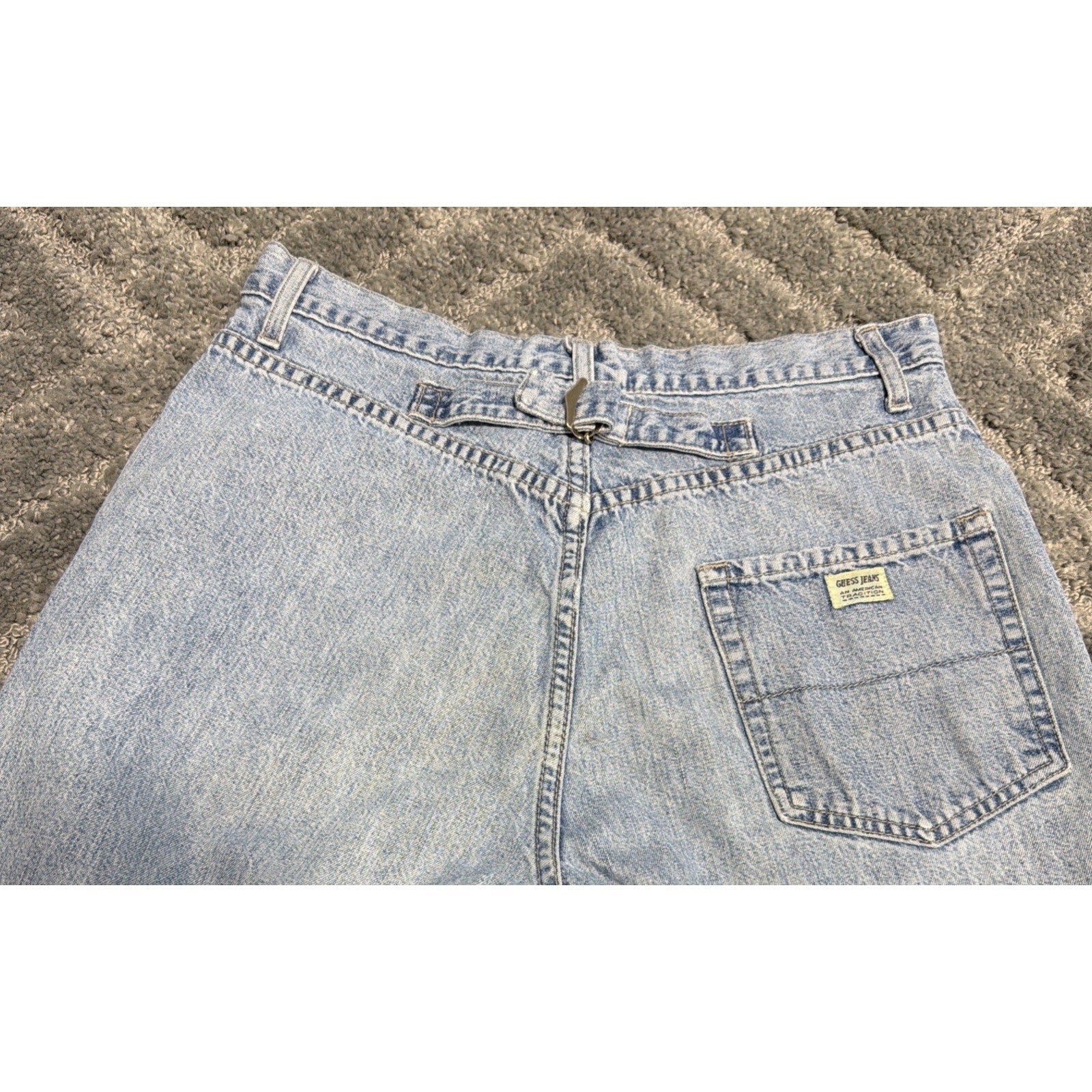 VINTAGE GUESS HIGH RISE BAGGY BUTTON FLY JEANS WOMEN 31 Made USA Measure 29x31