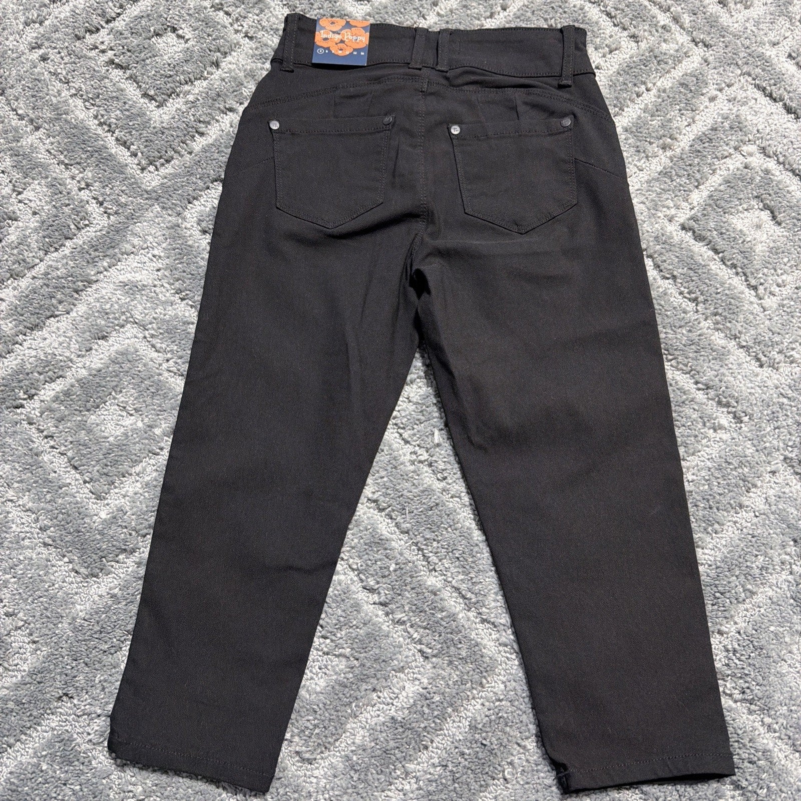 Indigo Poppy Size 4 Black Denim Tummy Control Capris Stretch