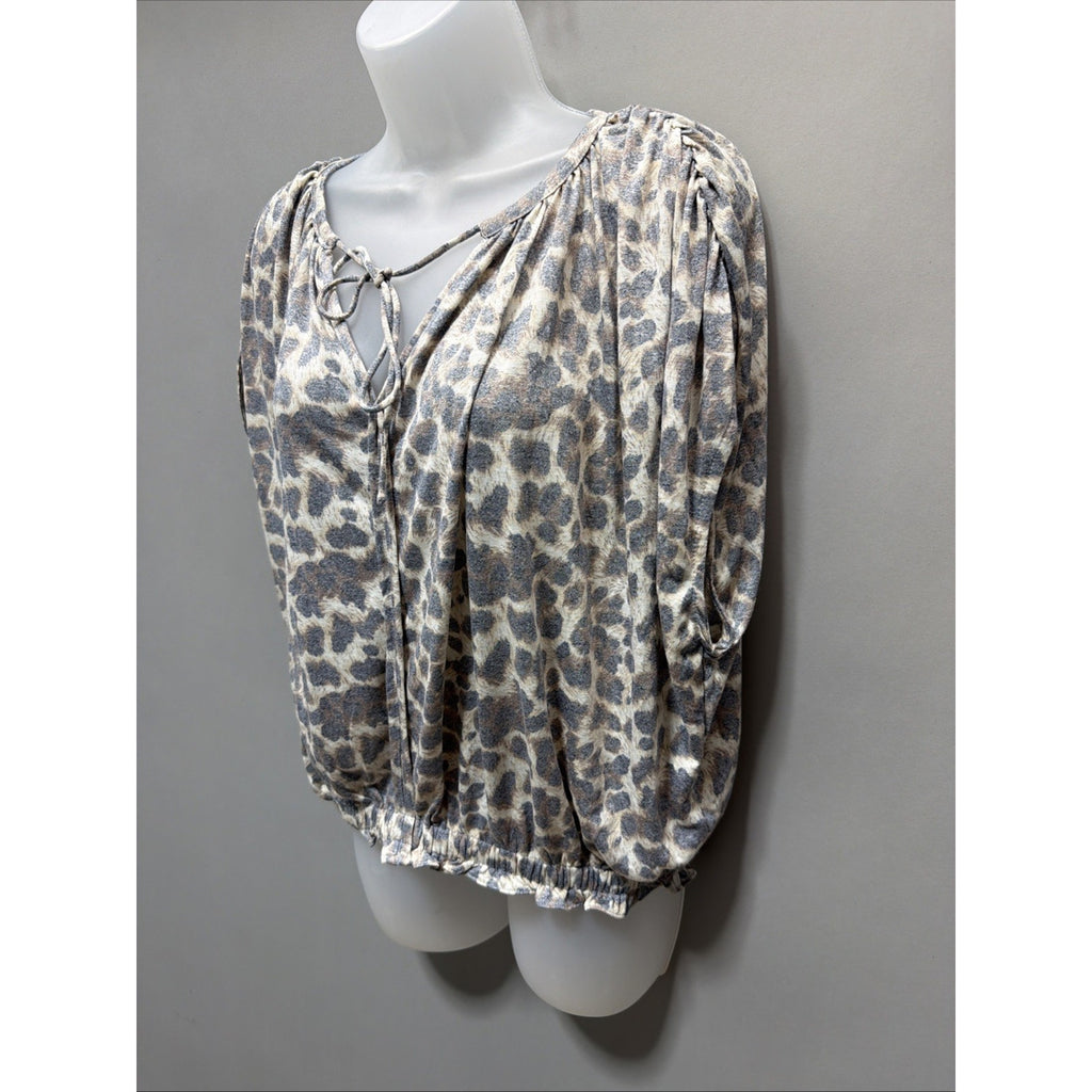 Oli & Hali Ruched Leopard Print Short Sleeve Top Blouse Shirt Size Small