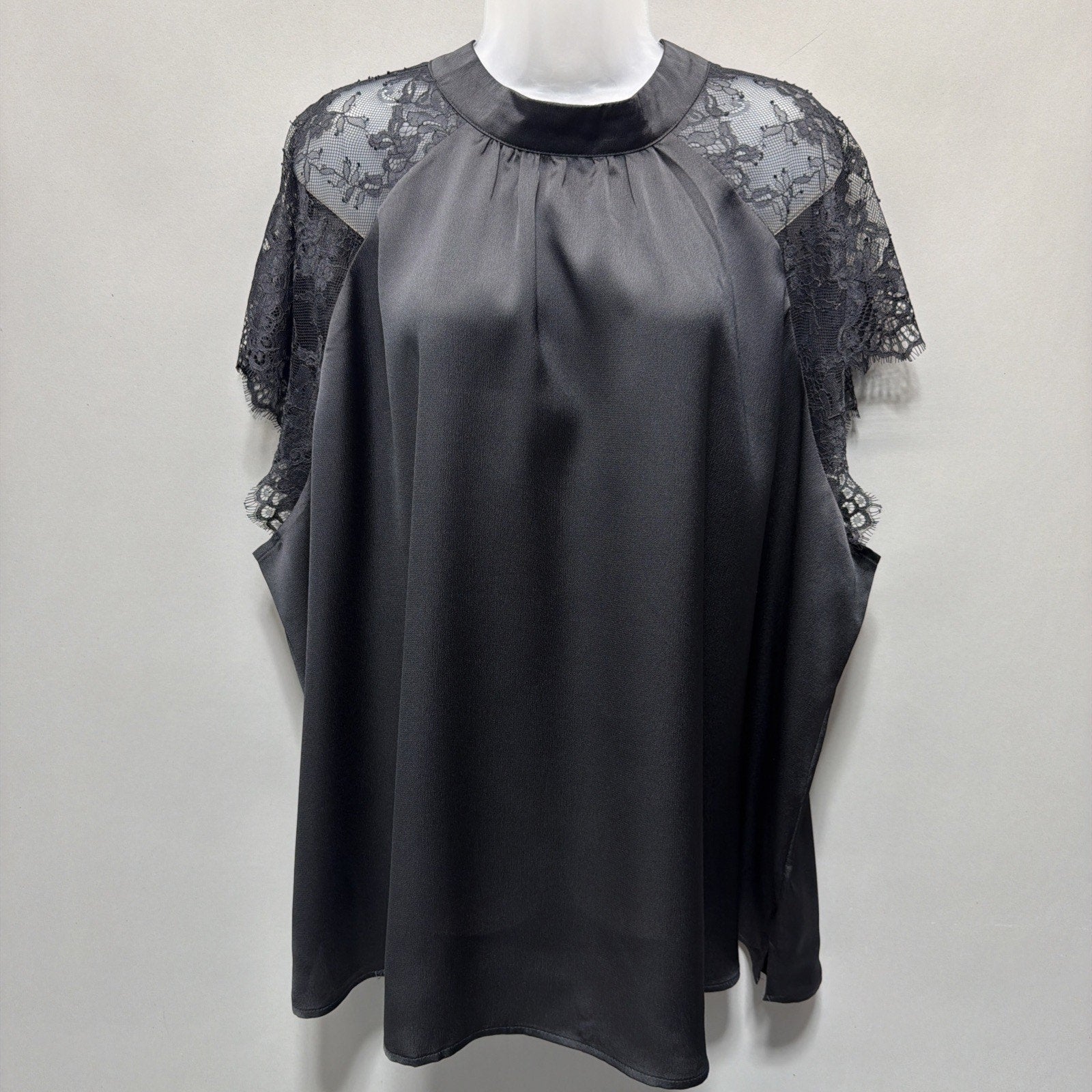 New Maurices Top Blouse Womens Plus Size 4X Black Lace Short Sleeve Lightweight