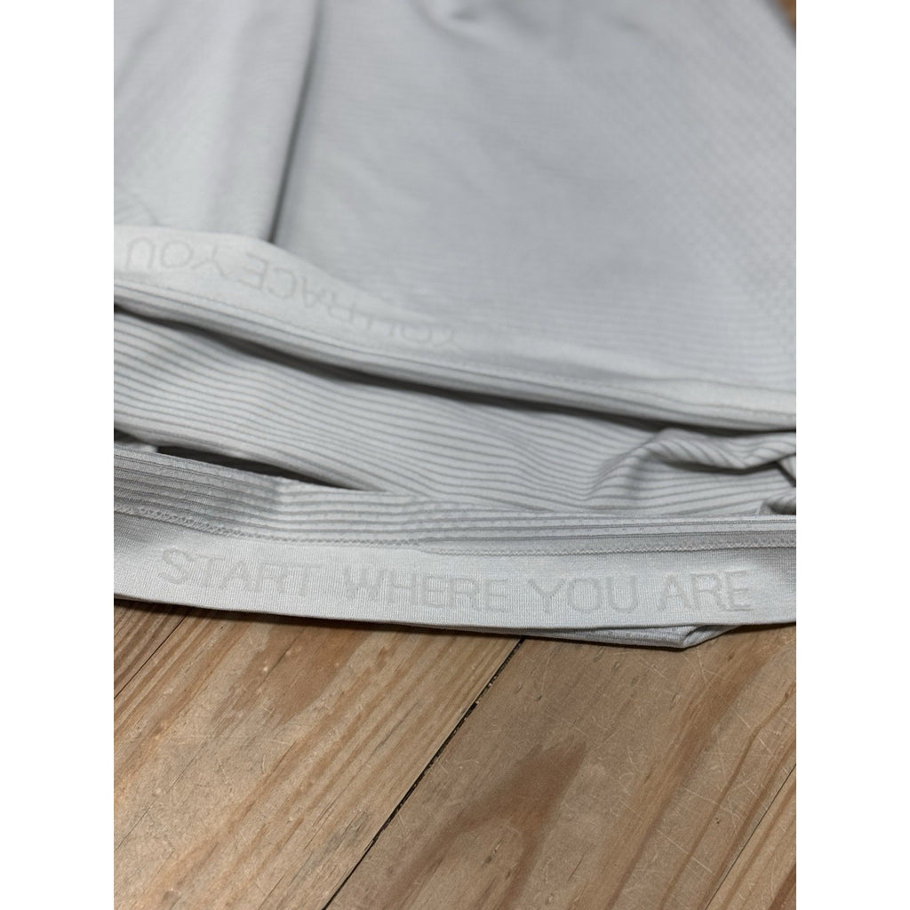 Lululemon Swiftly Tech T Shirt Ivory Athletic Tee Women’s Measures 25 Bust X 24