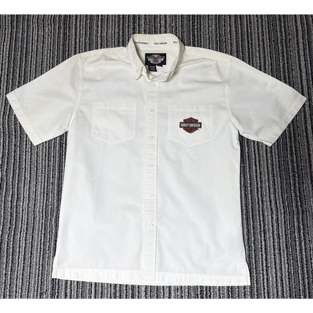 Harley Davidson M White Buttoned Embroidered Logo Flames Button Up Shirt