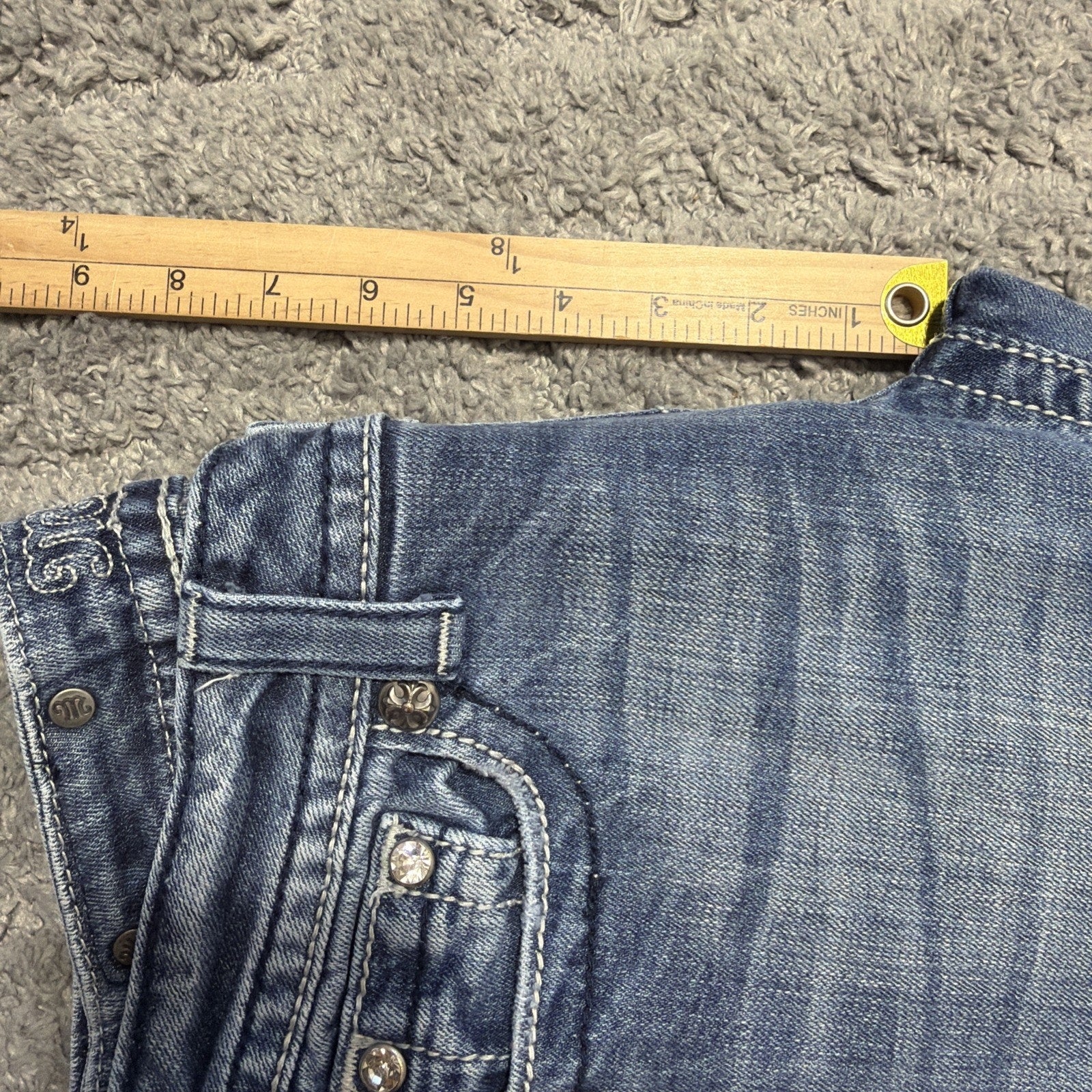 Miss Me Capri Jeans JP5345P Womens 26 Embellished Cross Pocket Distressed