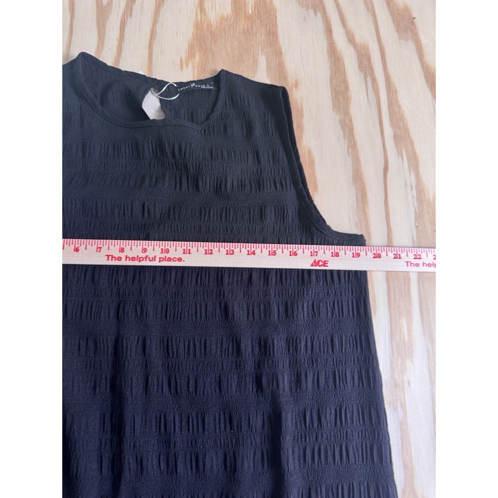 Emery Rose Black Sleeveless Textured Ruffle Hem Dress Size L Shift Boho