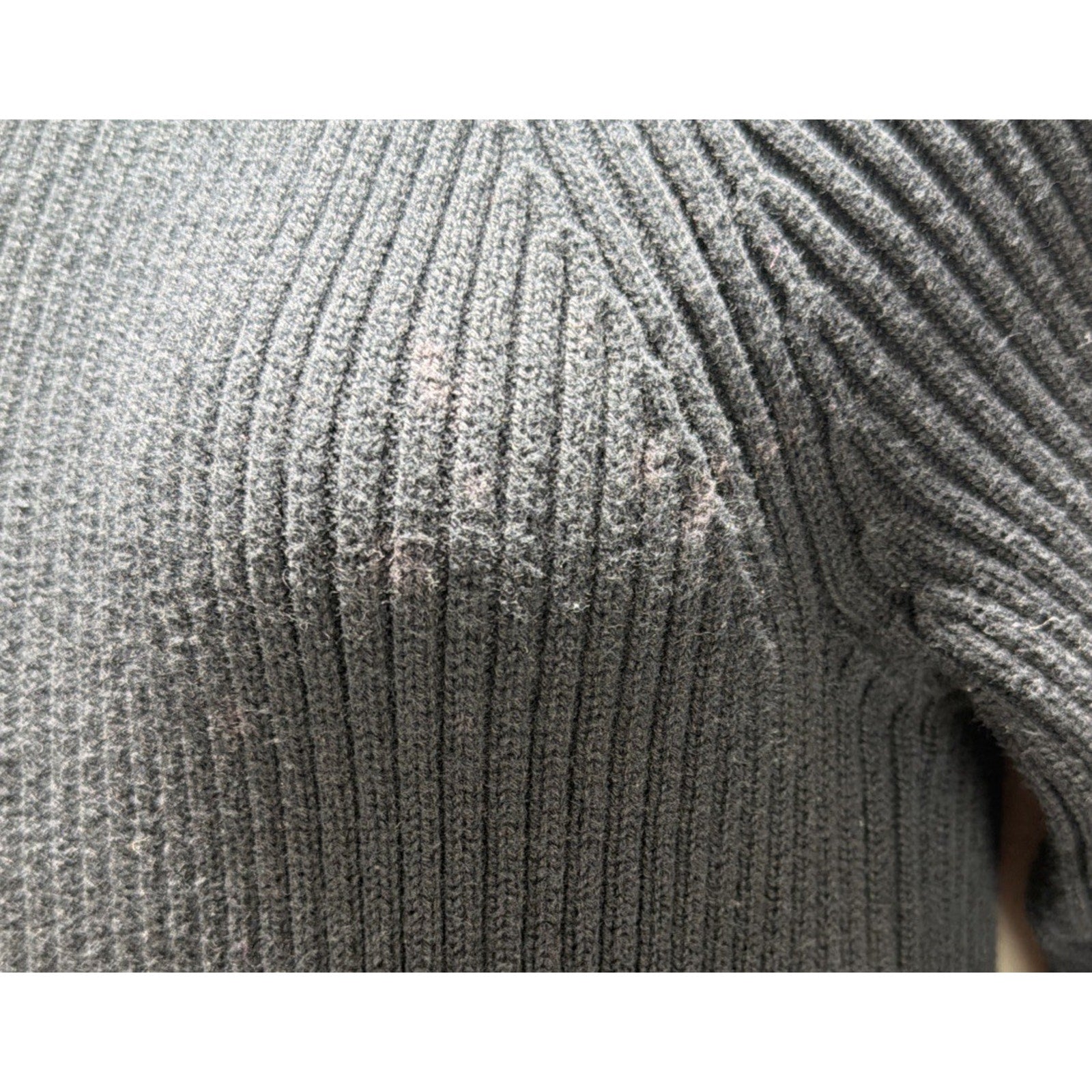 Ralph Lauren Heavyweight Black Cotton Ribbed Turtleneck Sweater Size M Spot
