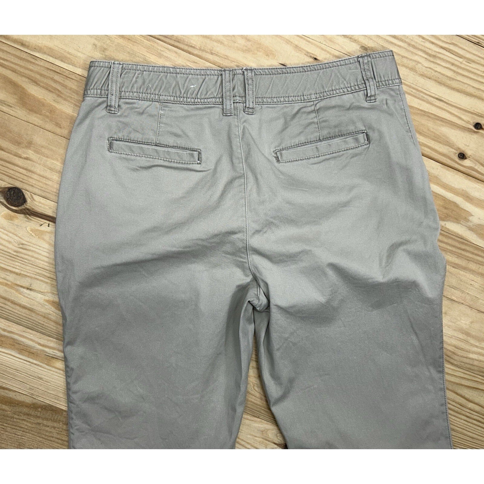 Cato Womens Chino Pants Size 8 Beige Classic Fit High Rise Straight Leg EUC.