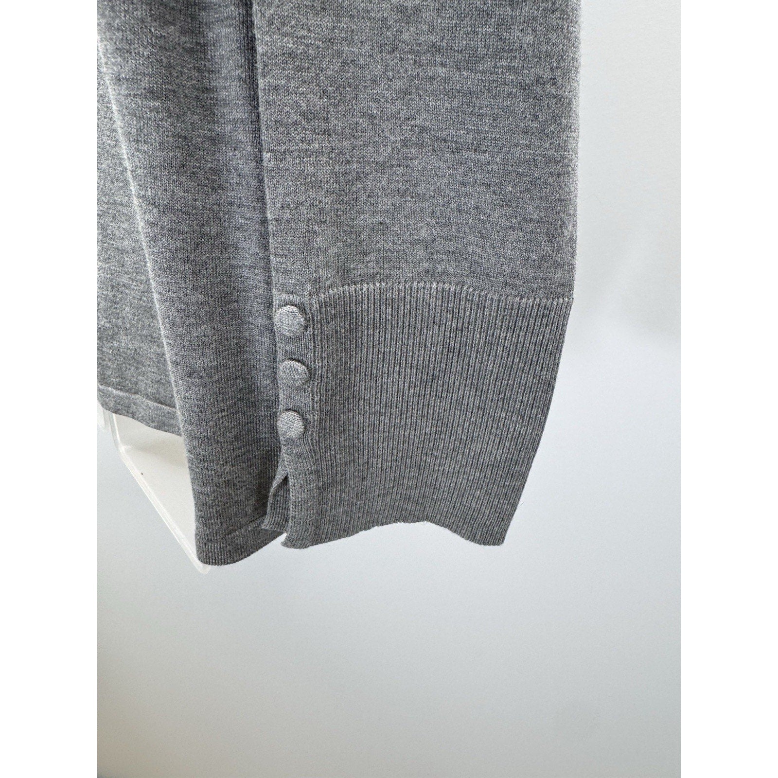 Chico's Sweater3Women's Small Gray Long Sleeve Pullover Knit
